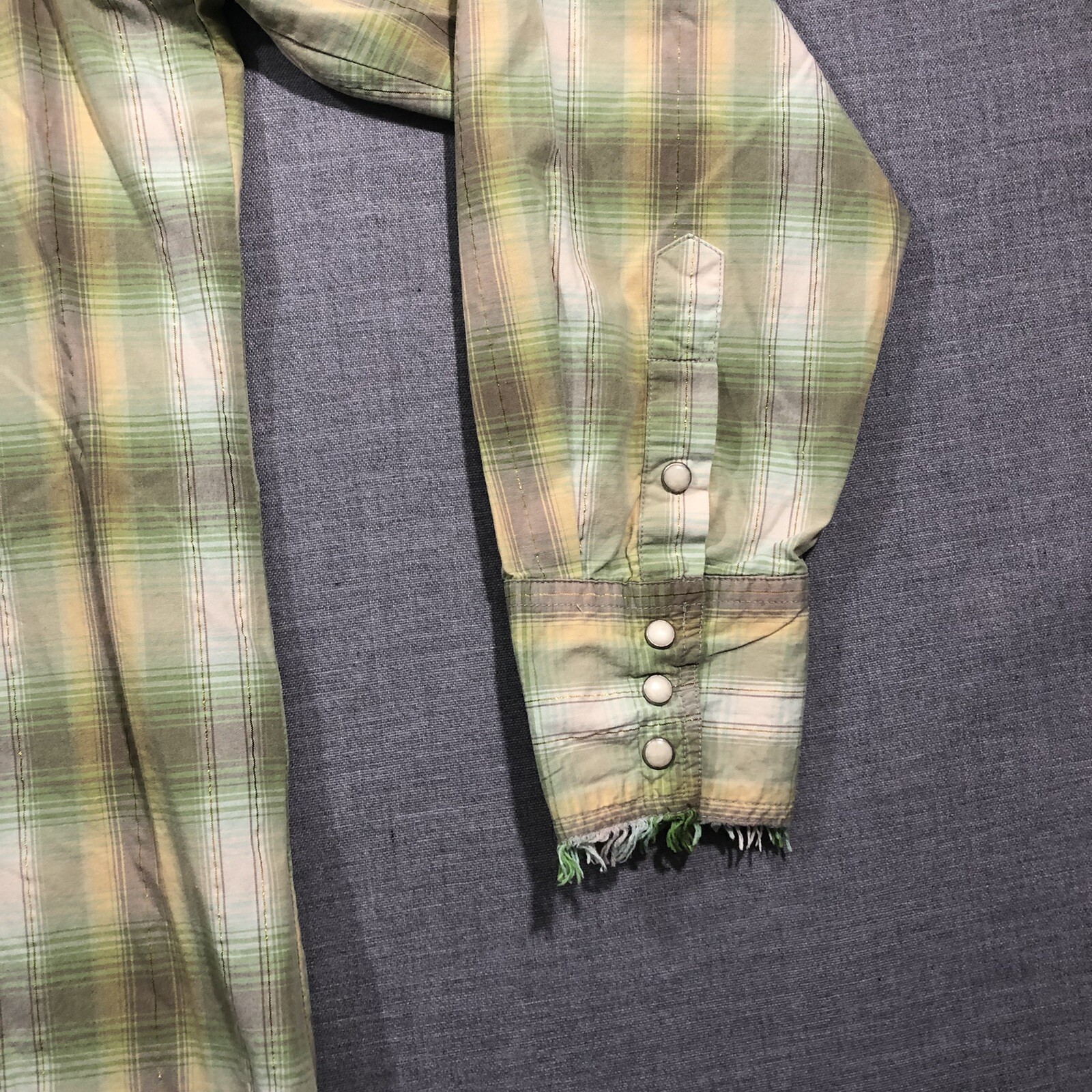 Roper Shirt Mens Large Green Plaid Pearl Snap Western Distressed Fringe Metallic