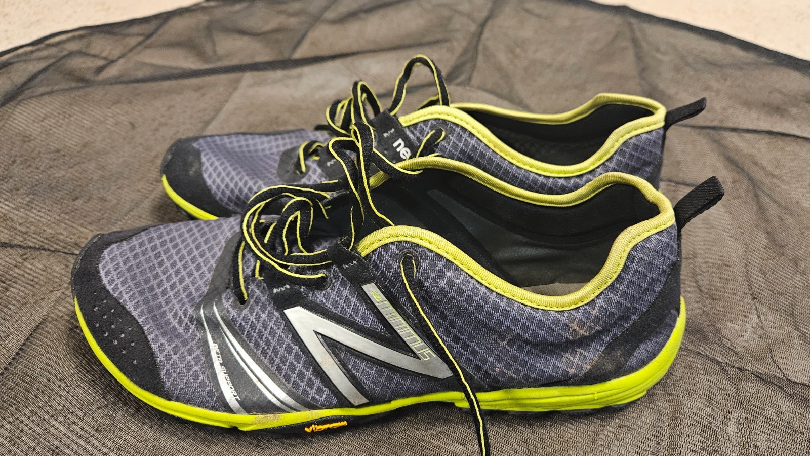 New Balance Minimus Neon Yellow/Grey/Black Mens 10