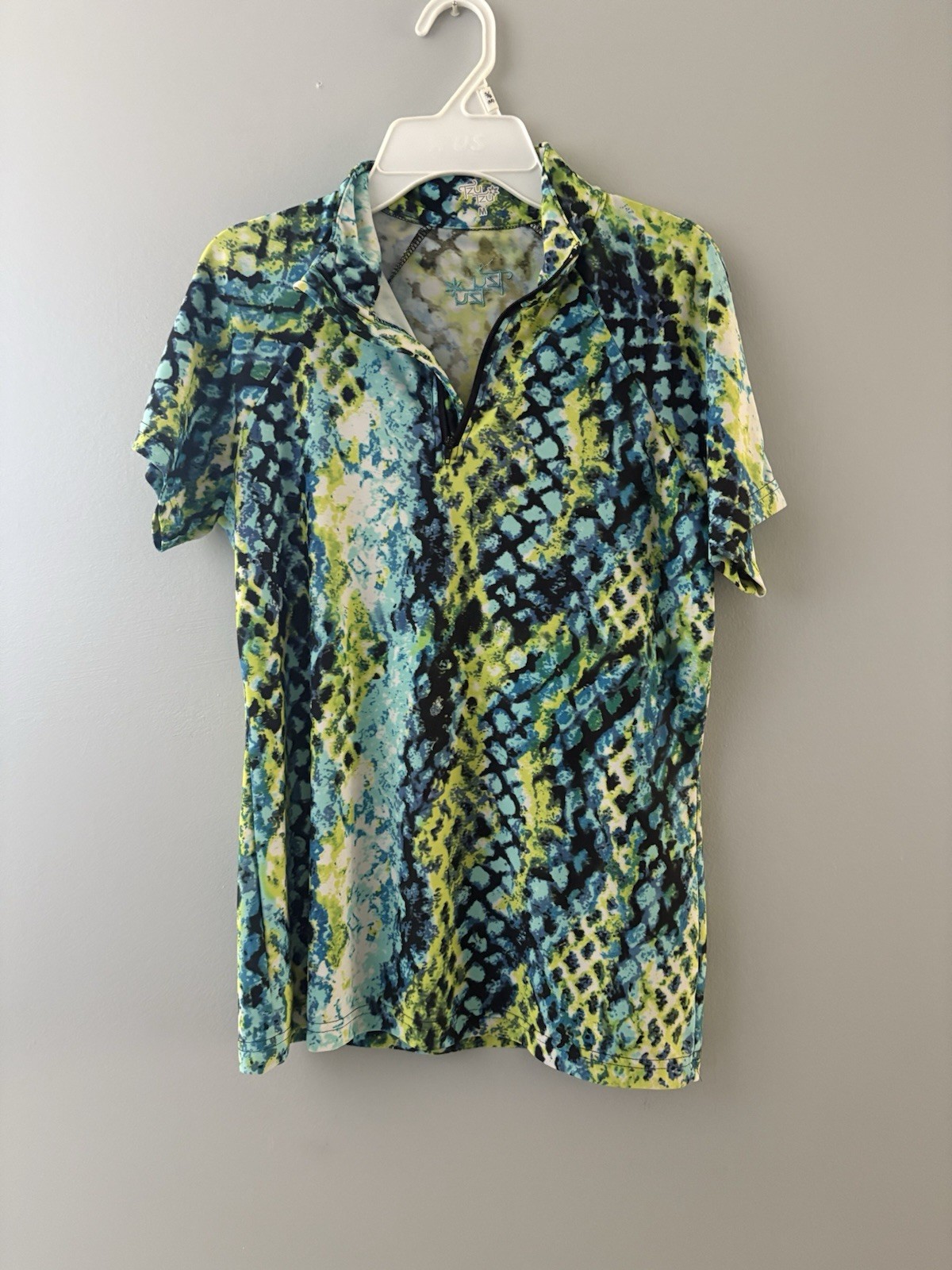 Tzu Tzu 1/4 Zip Golf Top Womens M Lime Yellow Blue Tennis Pickleball Stretch