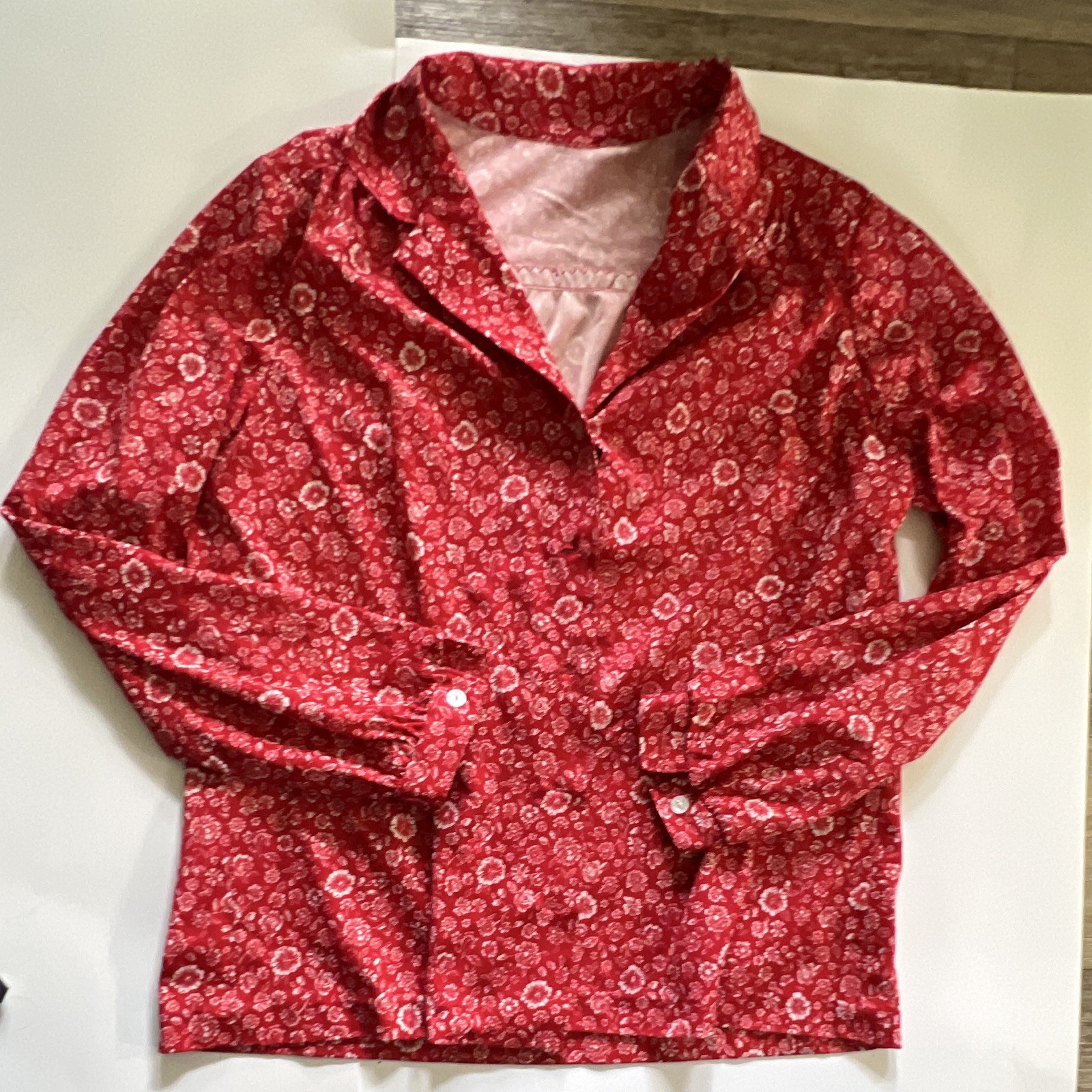 Women’s Red White Floral Button-Up Collared Long Sleeve Shirt Top homemade