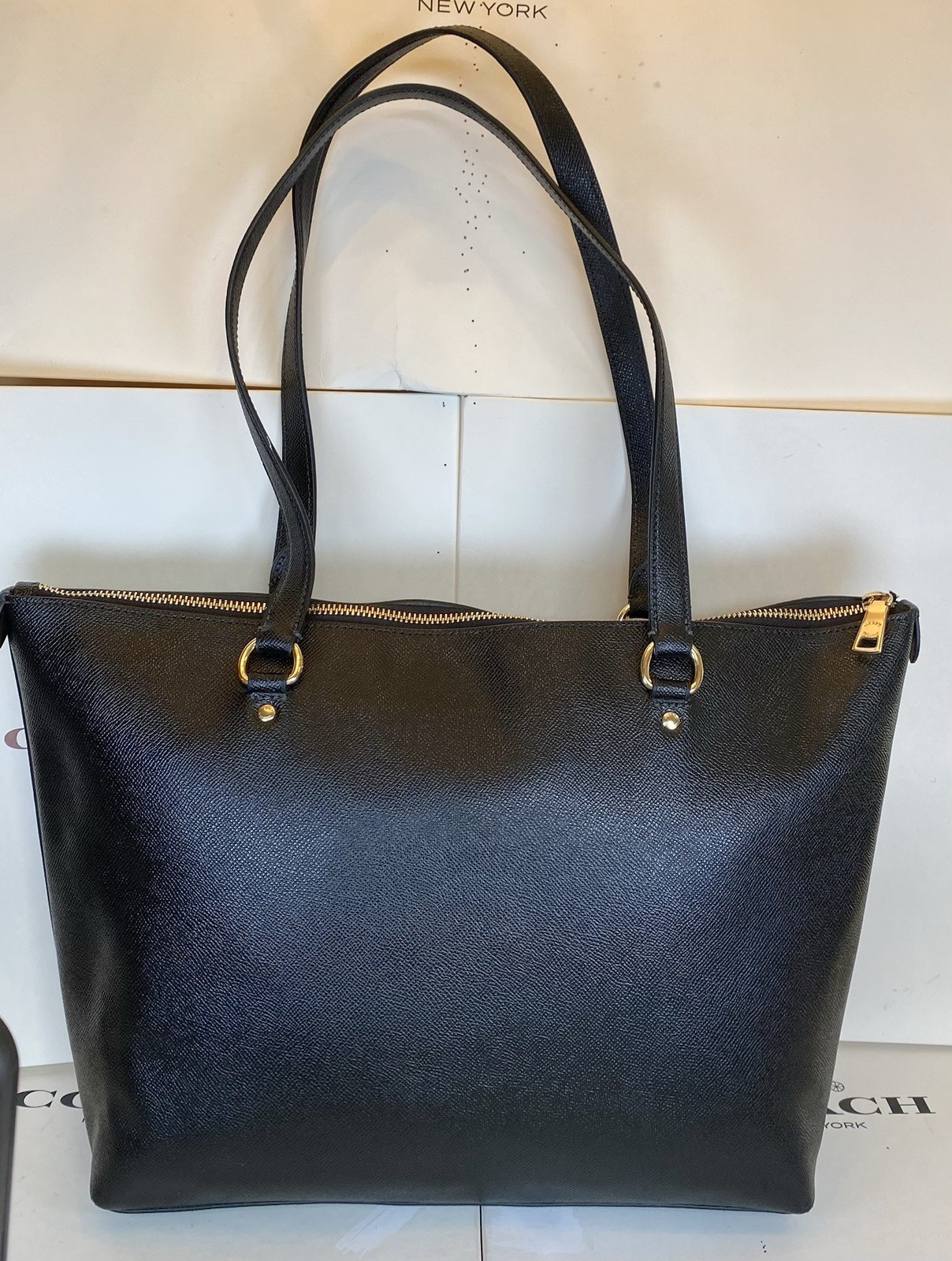 Coach F79608 Gallery Tote In Black Crossgrain Leather