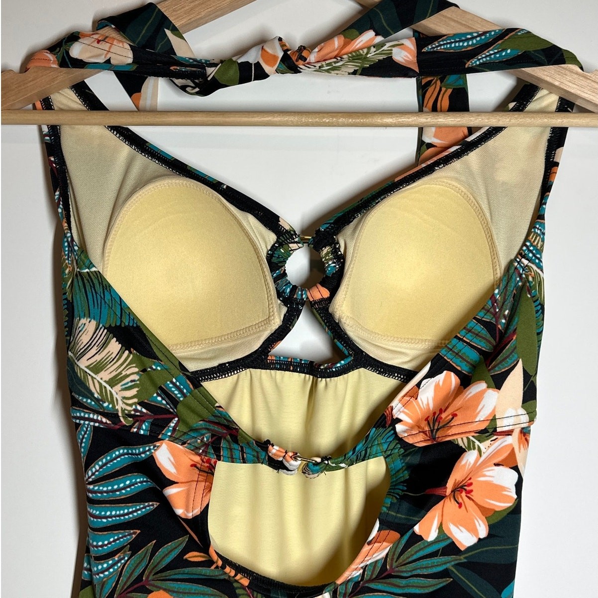 Dreamsuit by Miracle Brands Floral Halter One Piece Swimsuit Tummy Control Sz 8