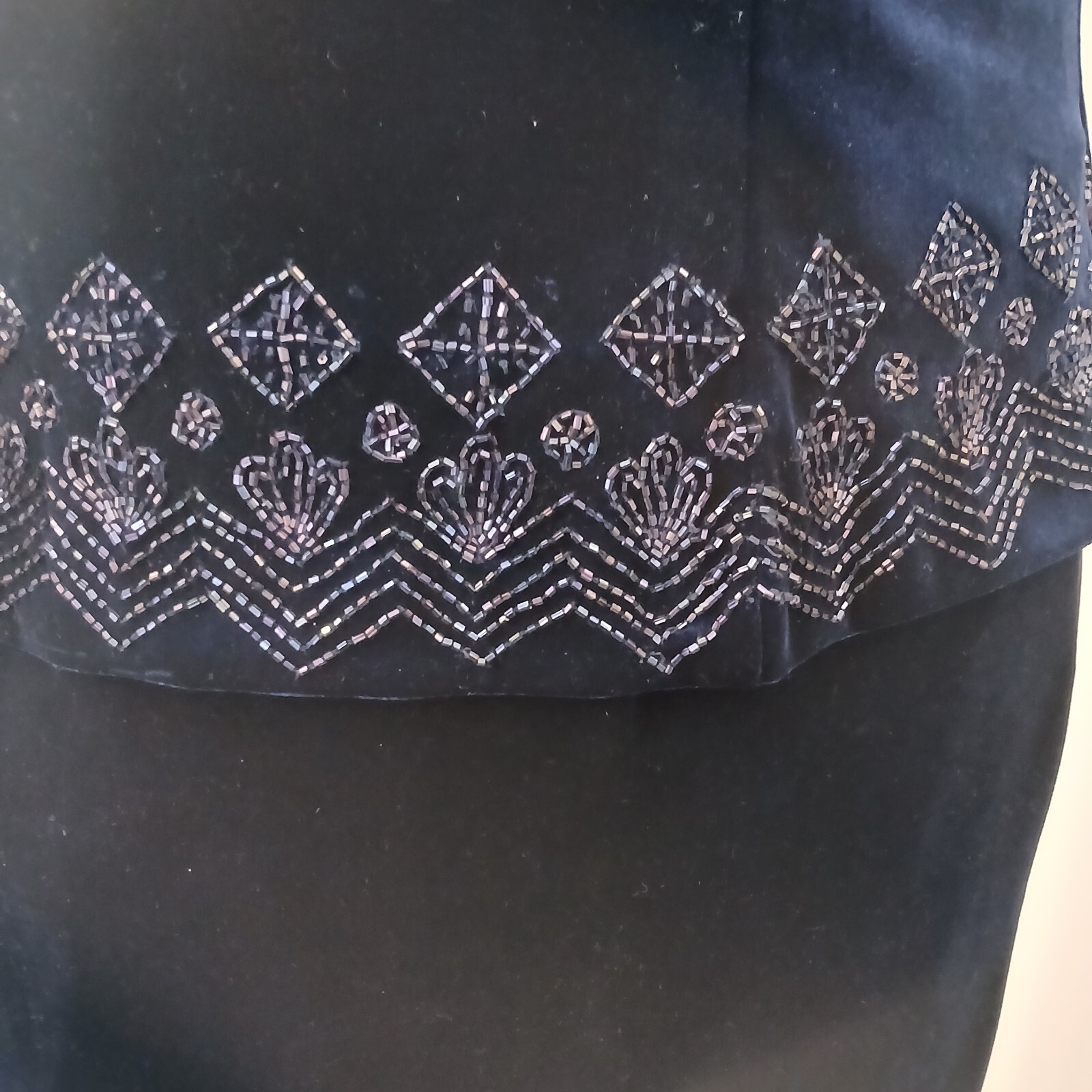 VTG BLUE VELVET BEADED COCKTAIL DRESS – HOLIDAY EVENING WEAR