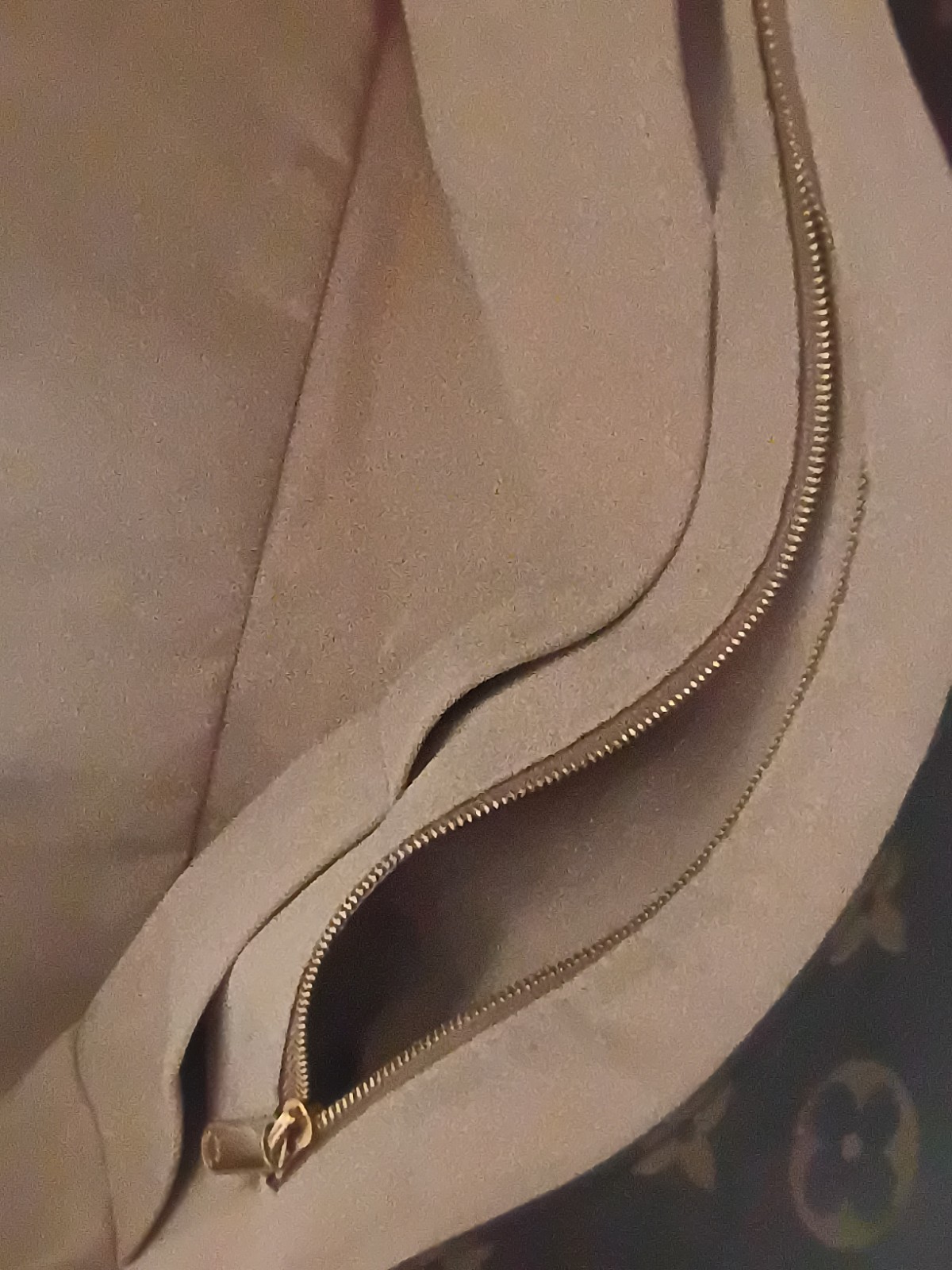 Louis Vuitton Artsy Handbag Monogram Canvas MM Pre-owned In Excellent Condition