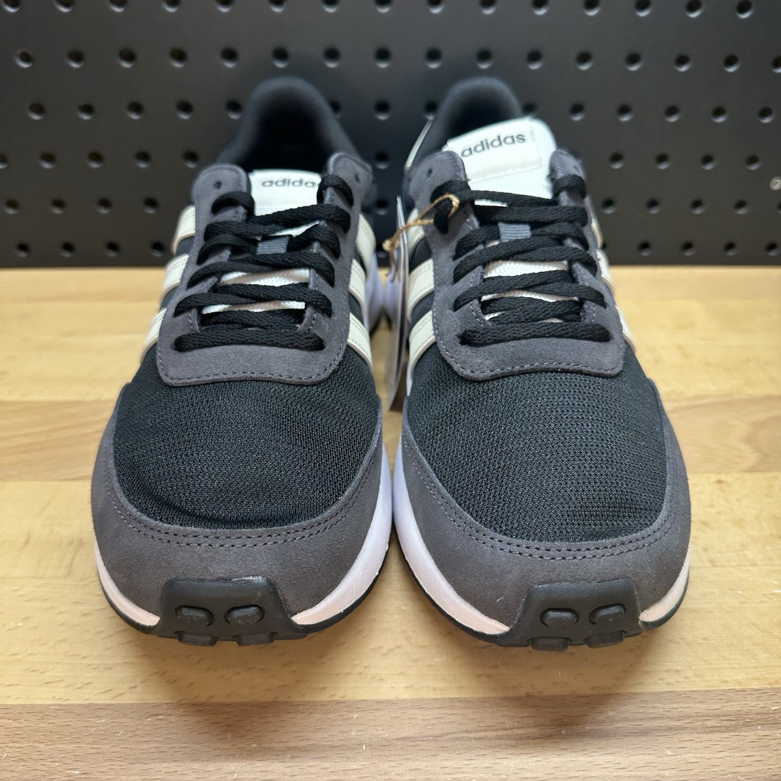 Adidas Run 70s Black Off White Sportswear Retro Running Shoes Women’s Size 8