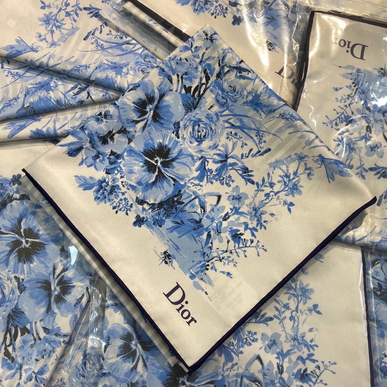 Dior 76×76 Square Silk Scarf Floral Pattern blue/grey color