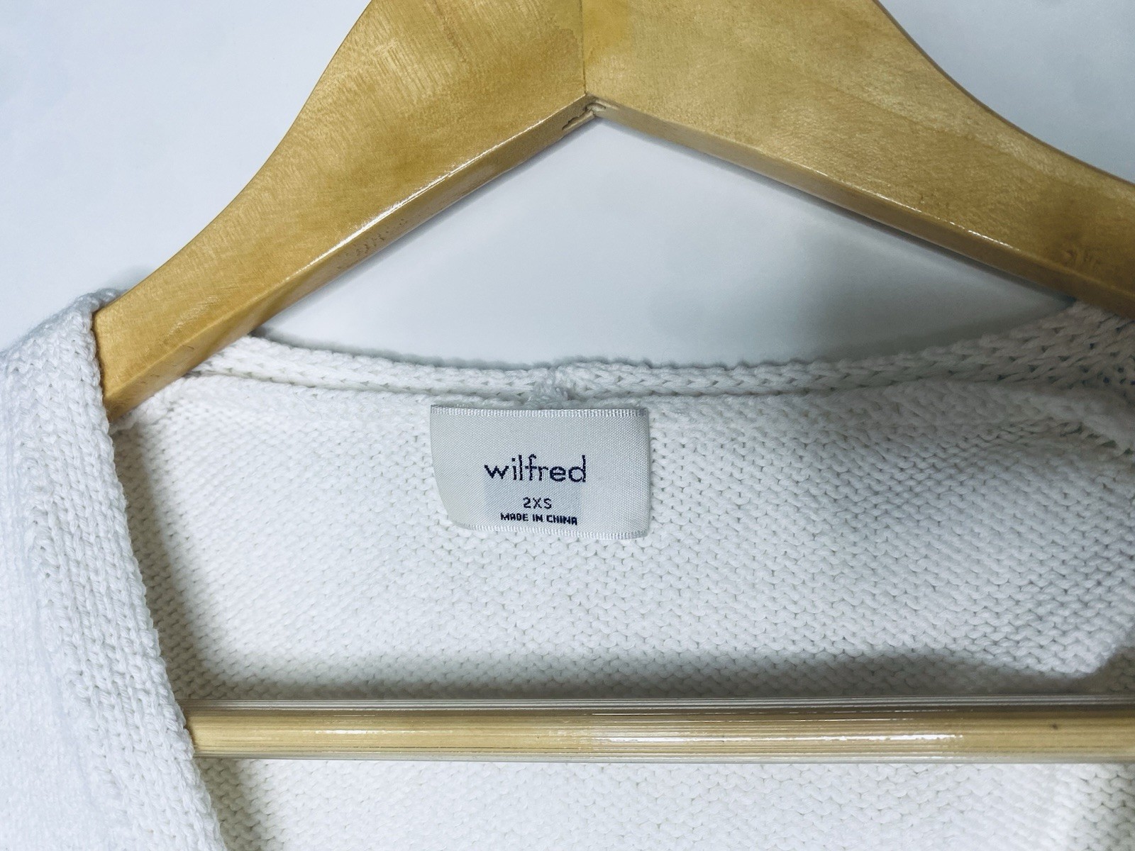 Wilfred Aritzia White Knit Crop Vest Top Quiet Luxury Size 2XS