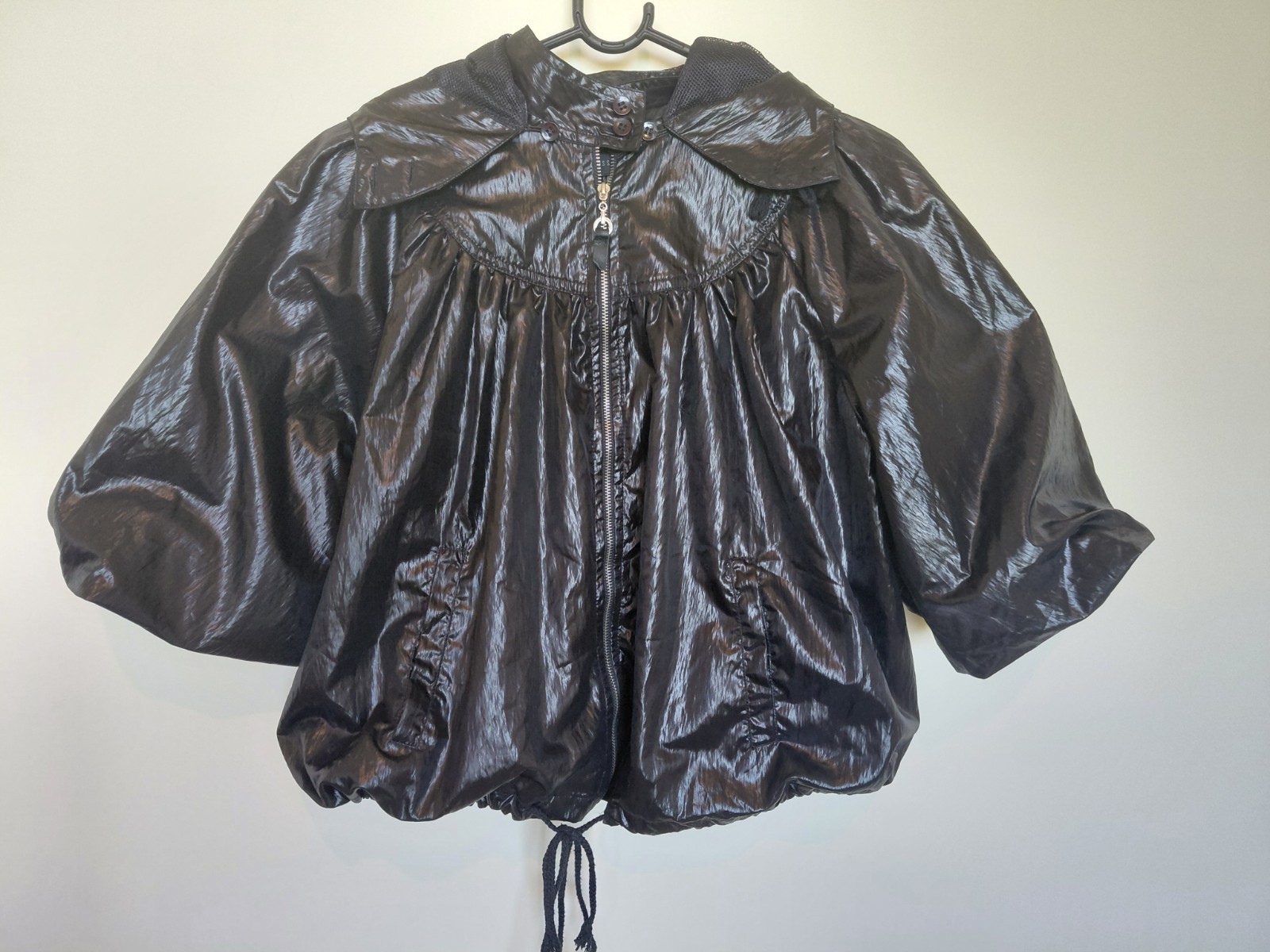 VTG Rosso Di Sera Italy Wet Look Shiny Black Jacket Hooded Y2K Cropped Balloon