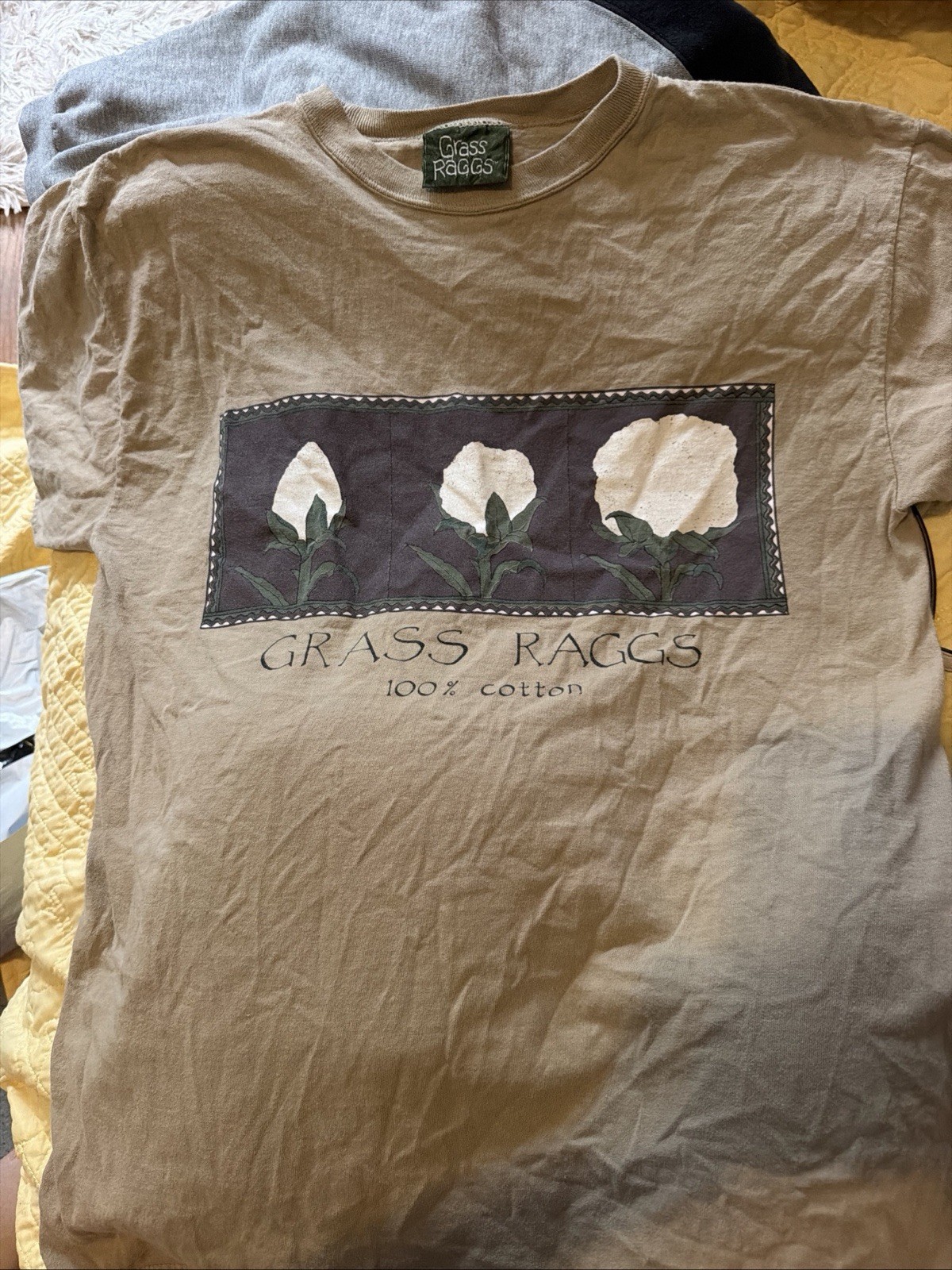 Vintage Grass Rags Size L Beige Cotton Crew Neck Nature Graphic Tee