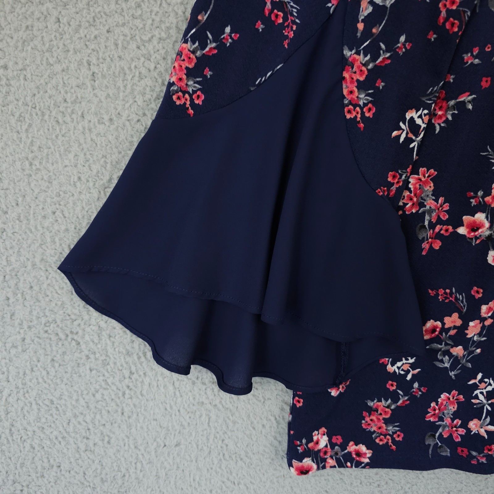 White House Black Market Shirt Womens Large Blue Floral Bell Sleeve Blouse Top