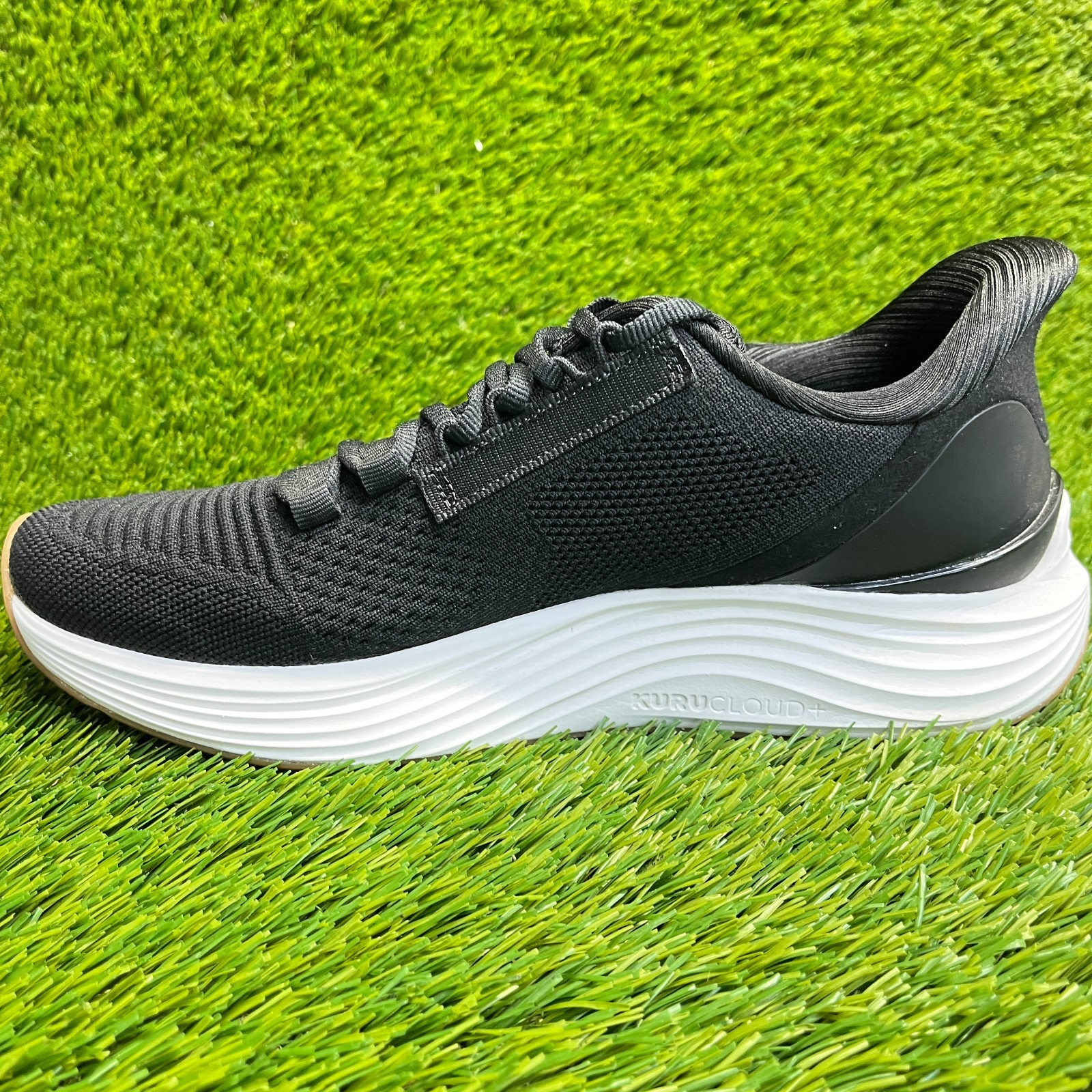 Kuru Atom 2 Womens Size 9.5 Black White Athletic Running Walking Shoes Sneakers