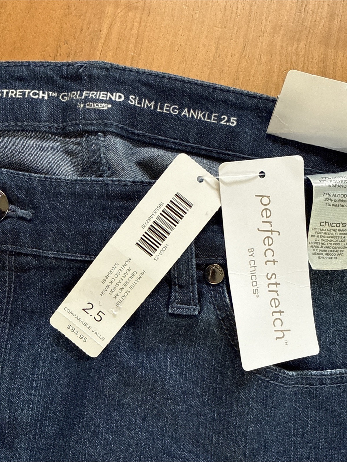 New Perfect Stretch by Chicos Hematite ScatteGirlfriend Slim Leg Ankle 2.5 Jeans