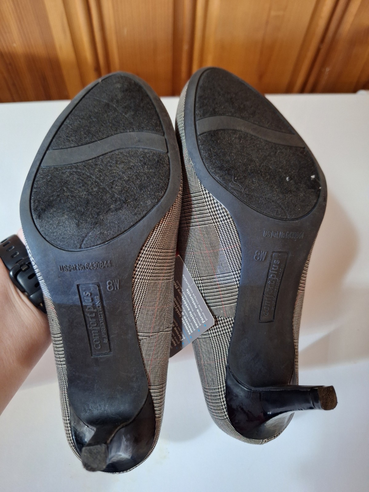 Comfort Plus Predictions Shoes Heel Gray Black Plaid 8W Pump Slip 3″ Flexible
