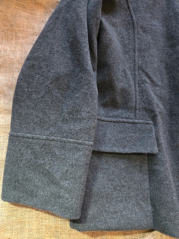 ELVI Grey Virgin Wool & Cashmere Jacket | Size 22 | Quiet Luxury