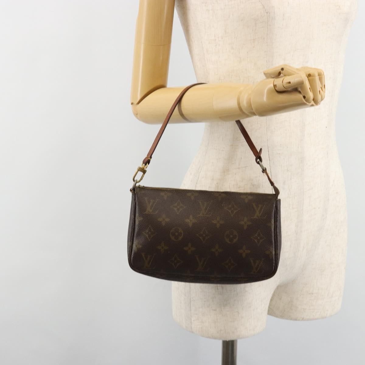 LOUIS VUITTON Monogram Pochette Accessoires Accessory Pouch M51980 Auth 185524