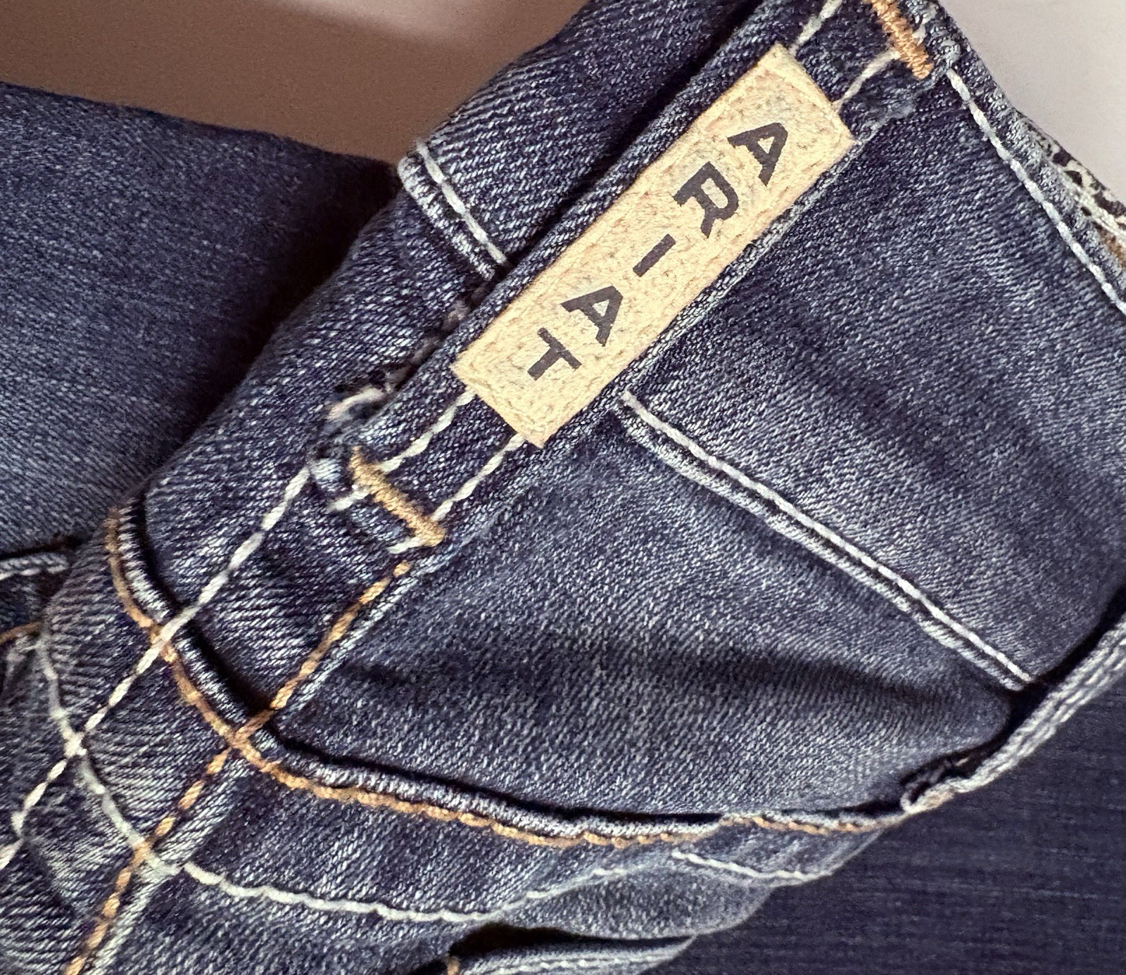 Ariat Jeans Womens 29 R Real Denim Riding Jeans / Mid Rise Boot