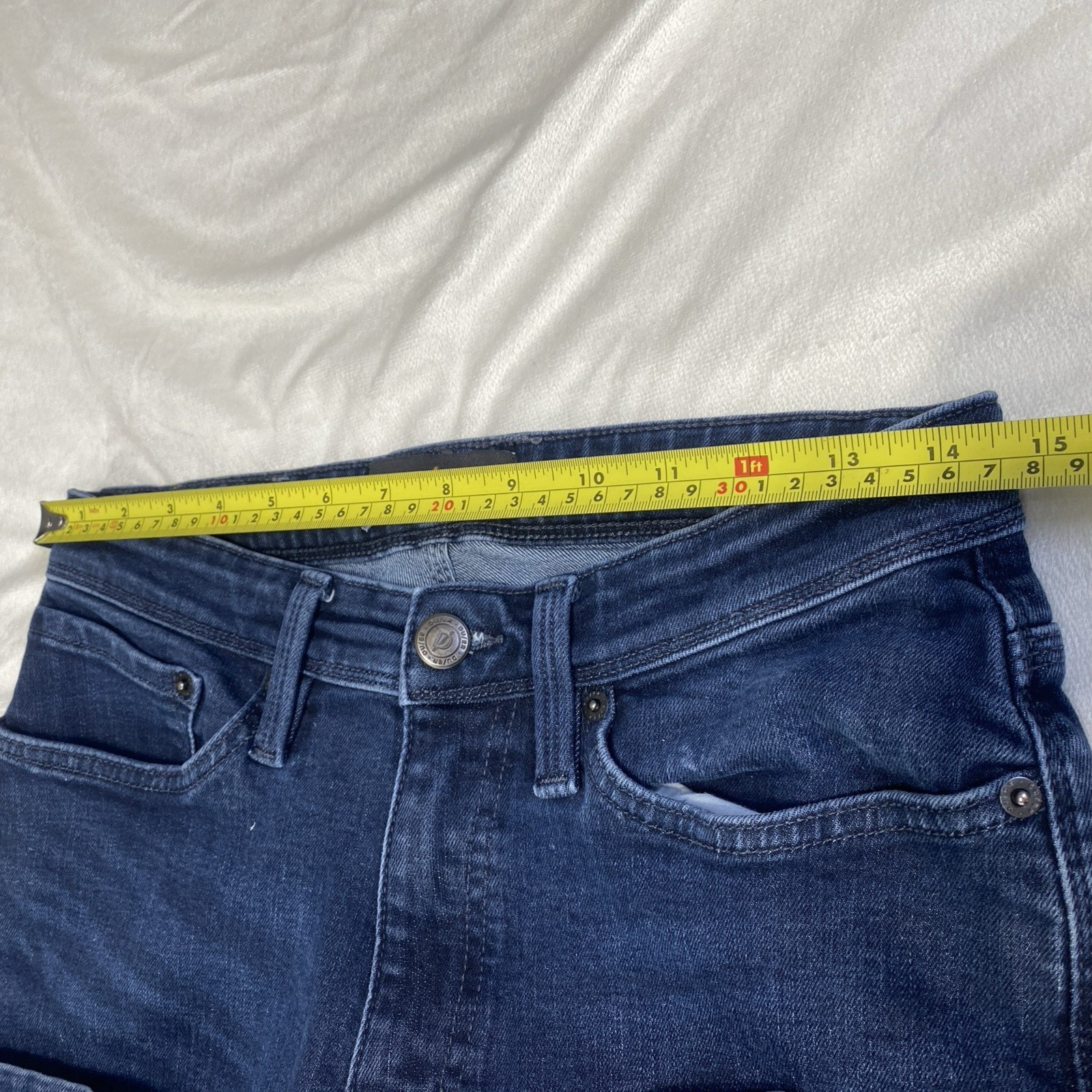 DUER Jeans Men’s 30×32 Dark Wash Straight Fit Performance Denim Stretch Comfort
