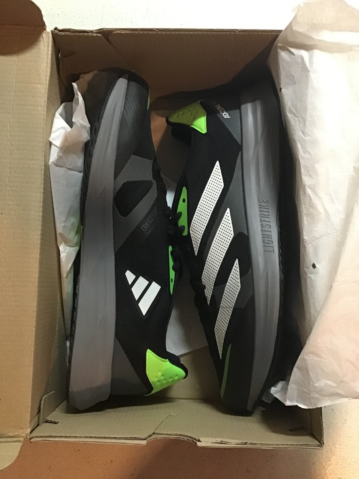 Adidas Adizero RC 4 Black Solar Black/White/Green GX6660 Men’s 9- NIB