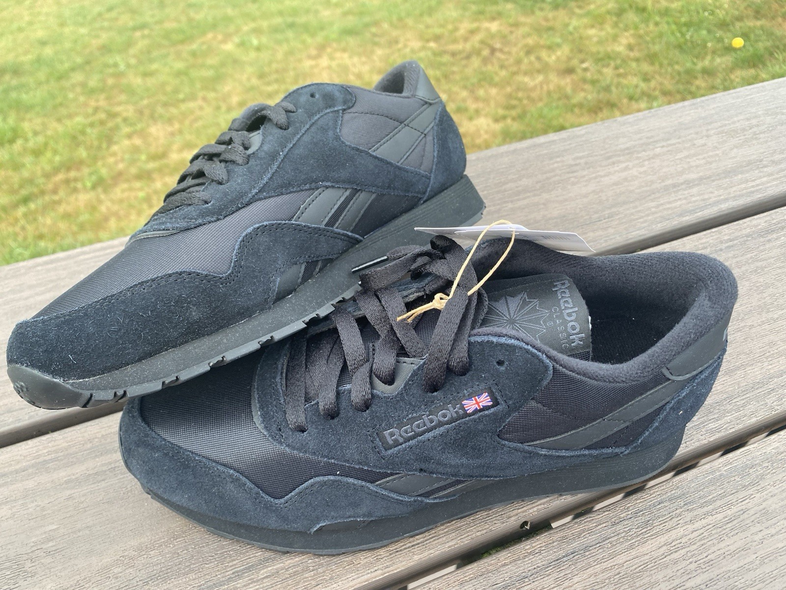 100033377 Reebok Classic Nylon – Triple Black Size M8.5/ W10 Brand New In Box
