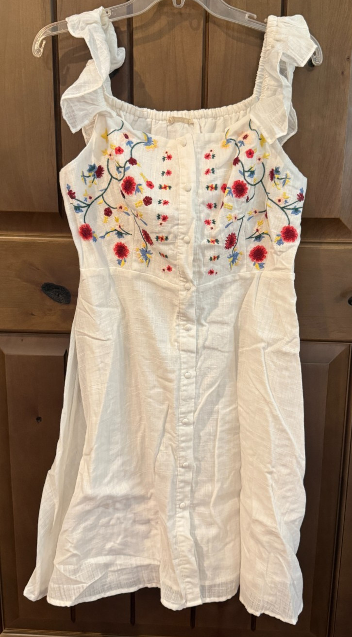 Miss Love Brand White Sundress with Multi-Colored Embroidered Flowers Women’s L