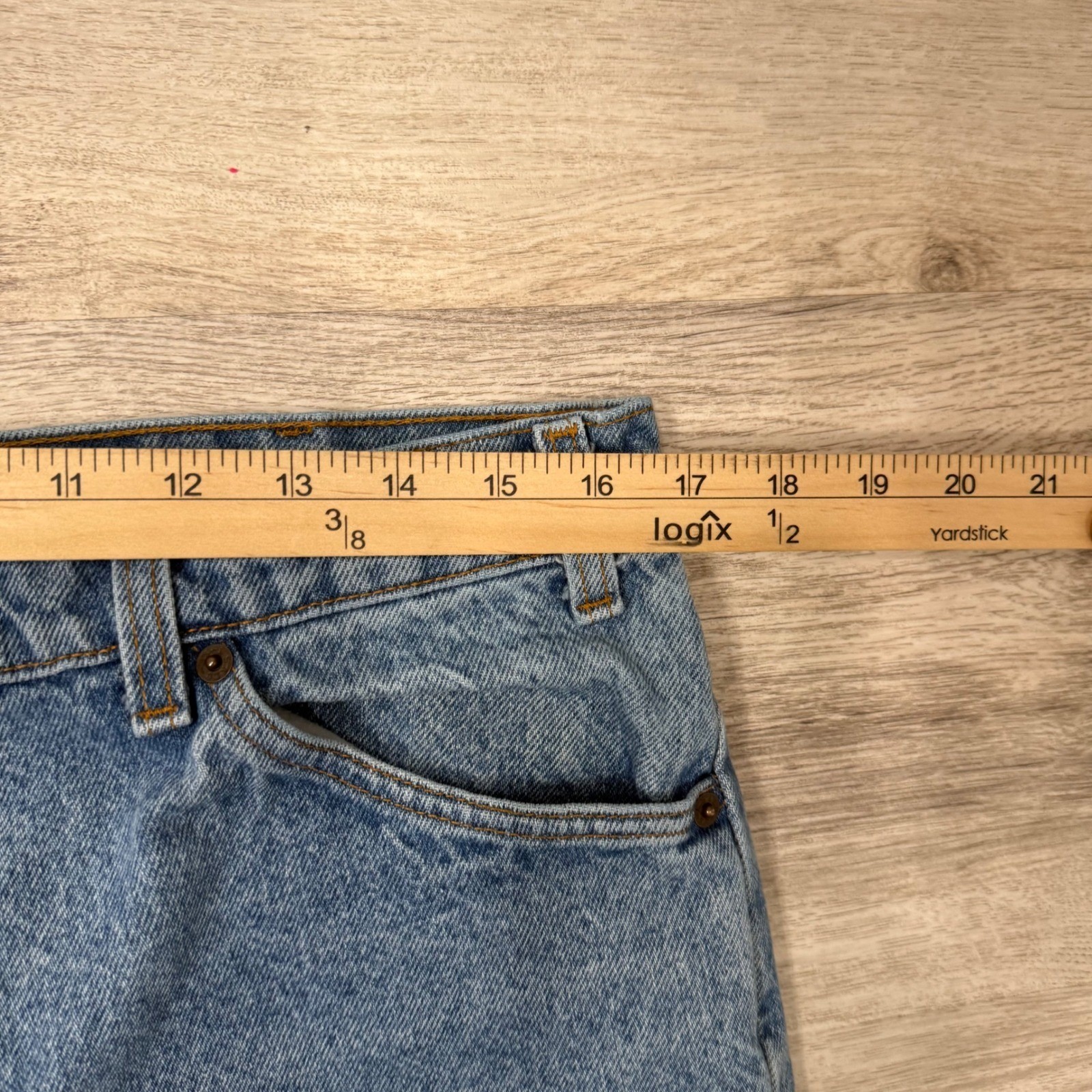 Levi’s 540 Jeans Mens Relaxed Fit Straight Leg Light Wash Denim Pants 34×31
