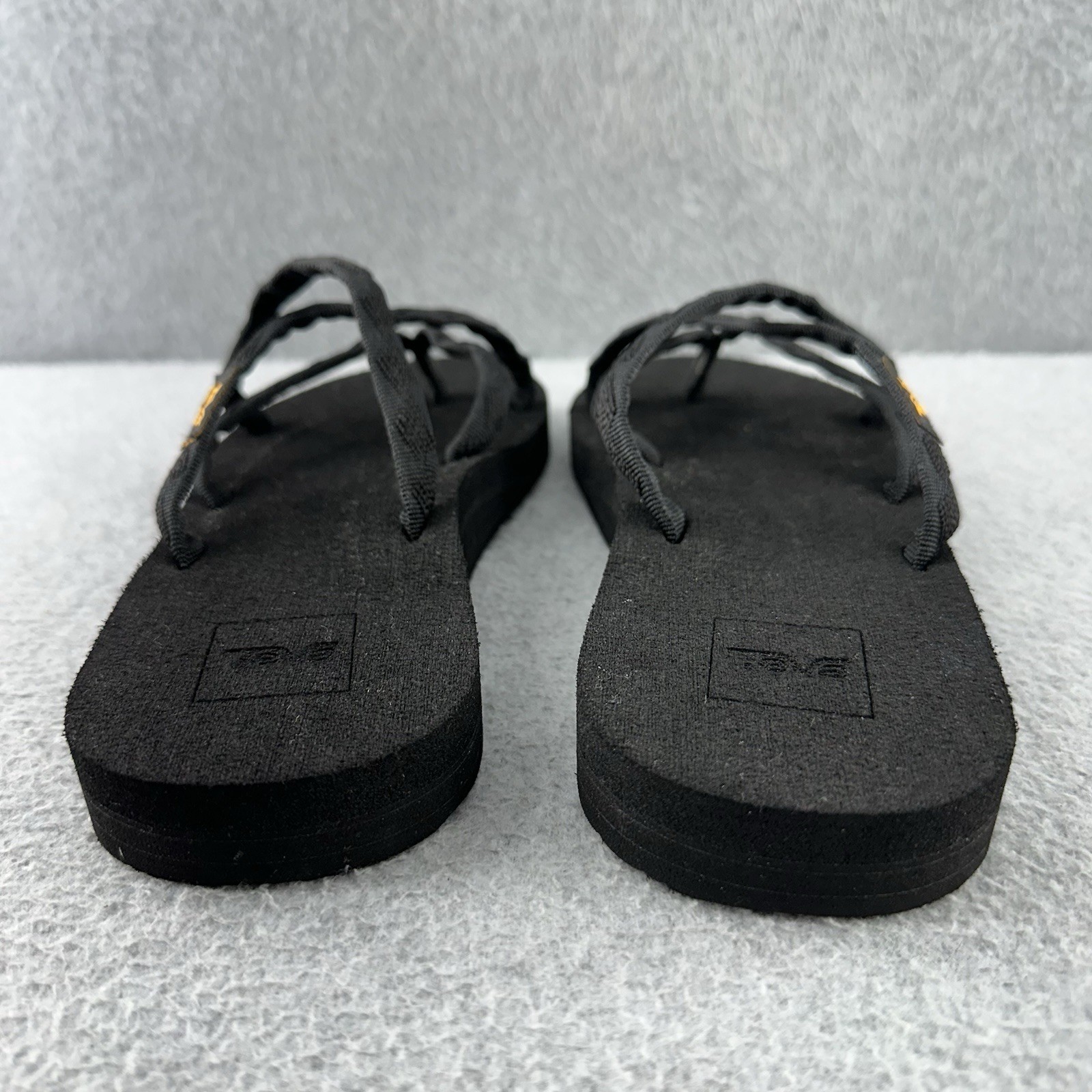 Teva Olowahu Flip Flop Sandals Women’s Size 8 Black Strappy Mush Footbed Slip On