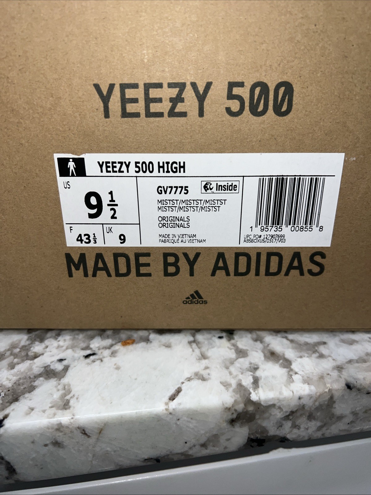 Adidas Yeezy 500 High Men’s Mistst Size 9.5