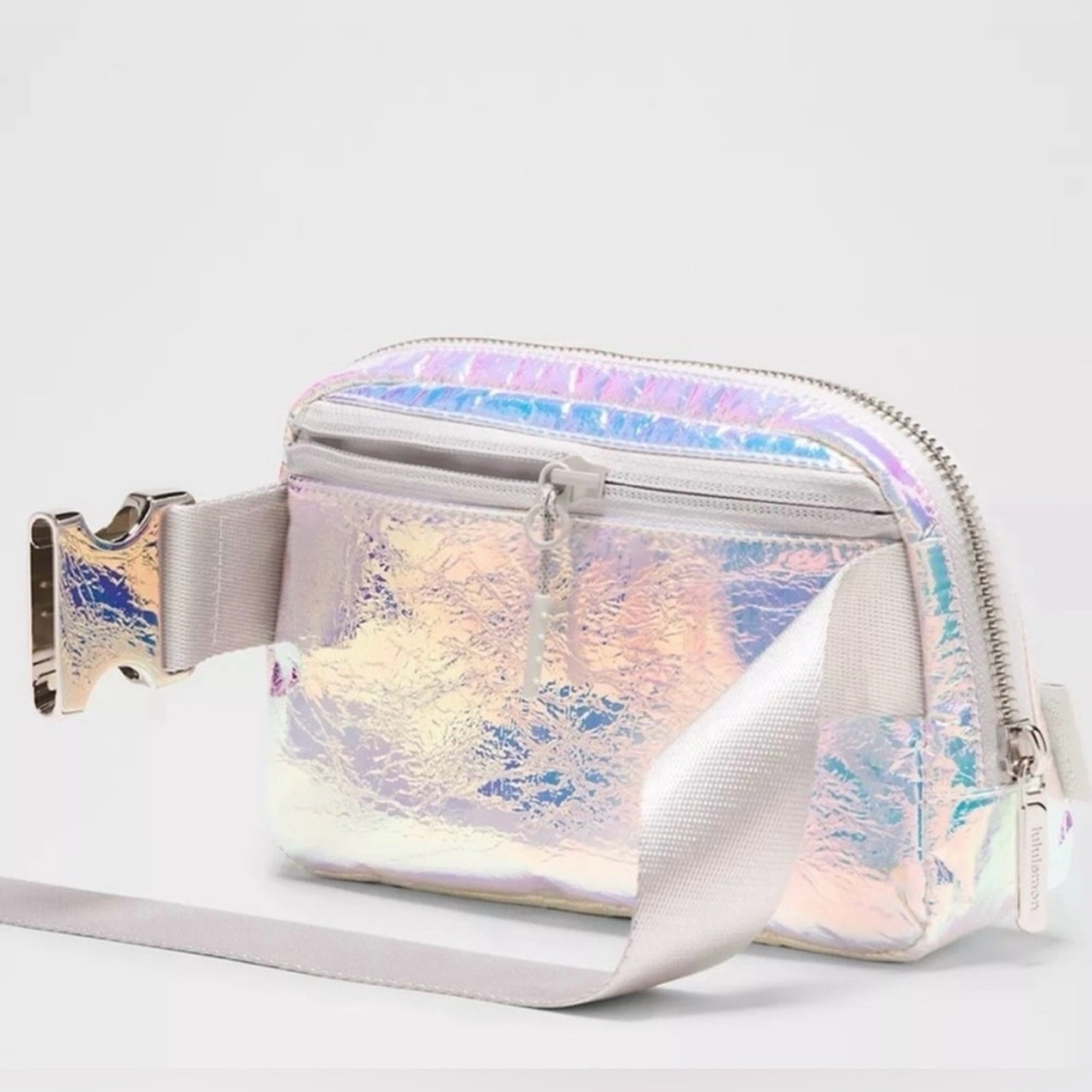 RARE 🔥 LULULEMON Iridescent Crossbody Bag