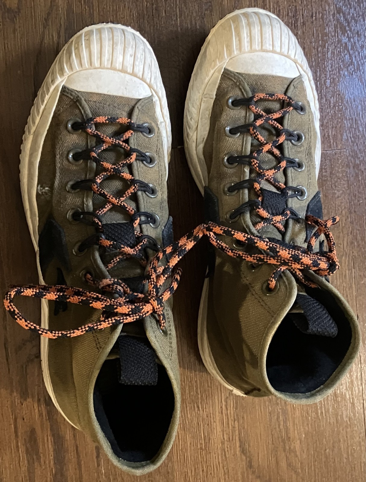 Size 9 – Converse Bosey MC High Olive