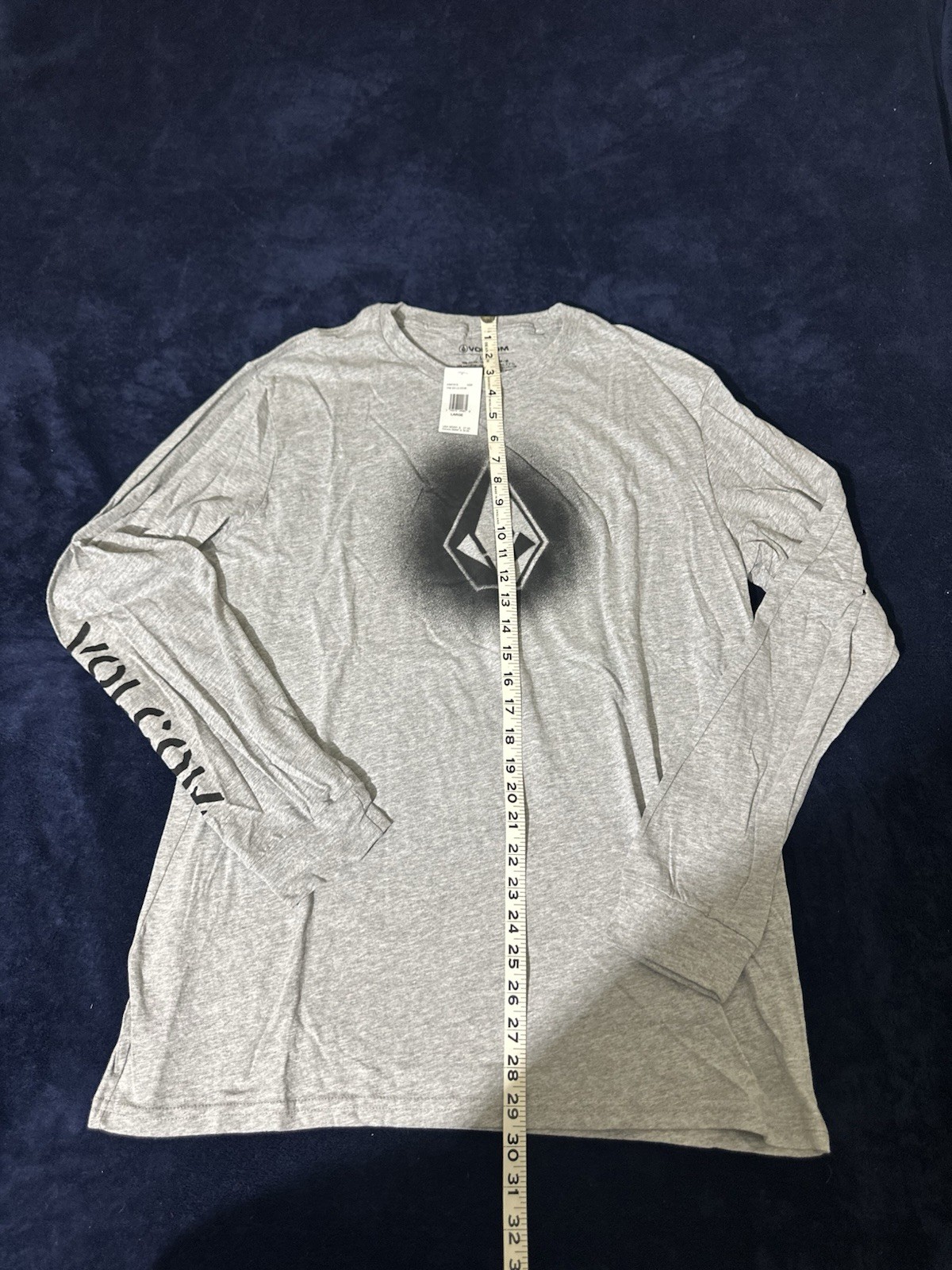 Volcom Long Sleeve Large Shirt NEW