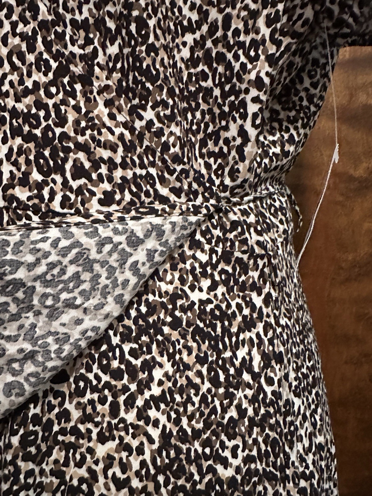 Old Navy Short Sleeve Fall Wrap Dress Womens L Black & Brown Animal Print Midi