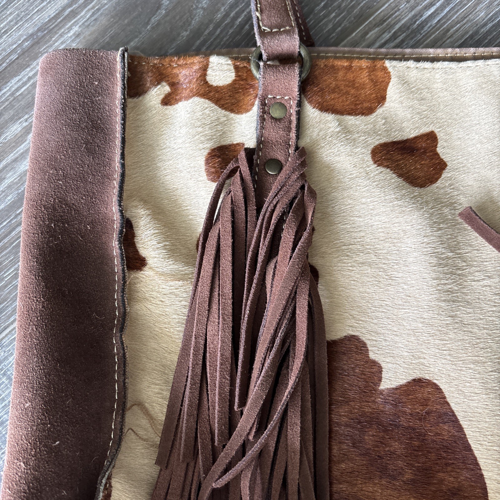Patricia Nash Leather & Cowhide Print Mwith Leather Fringe Tote Purse – See Pics