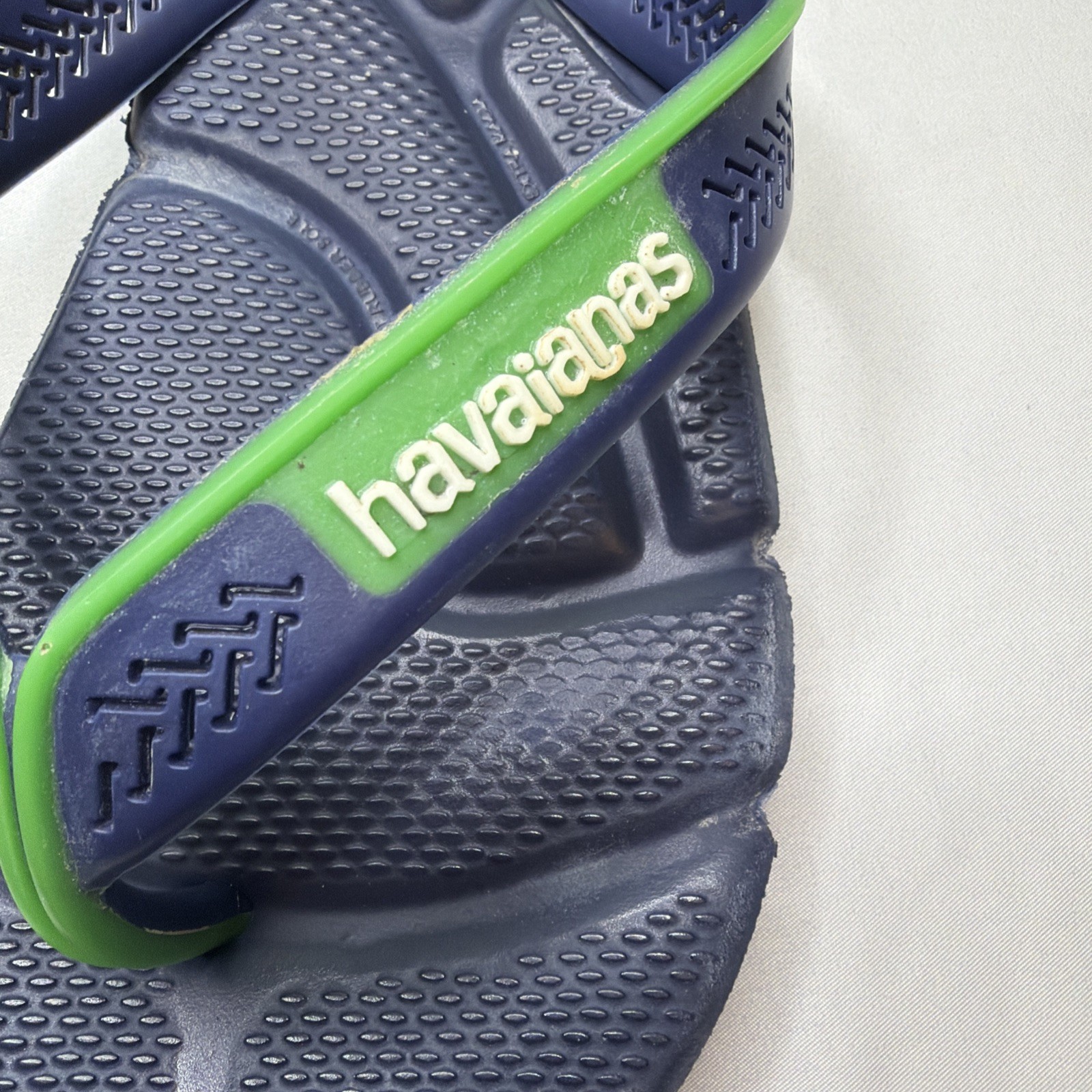 Havaianas Power Flip Flops Mens Size 9 To 10 Navy Blue Green Thong Sandals Beach