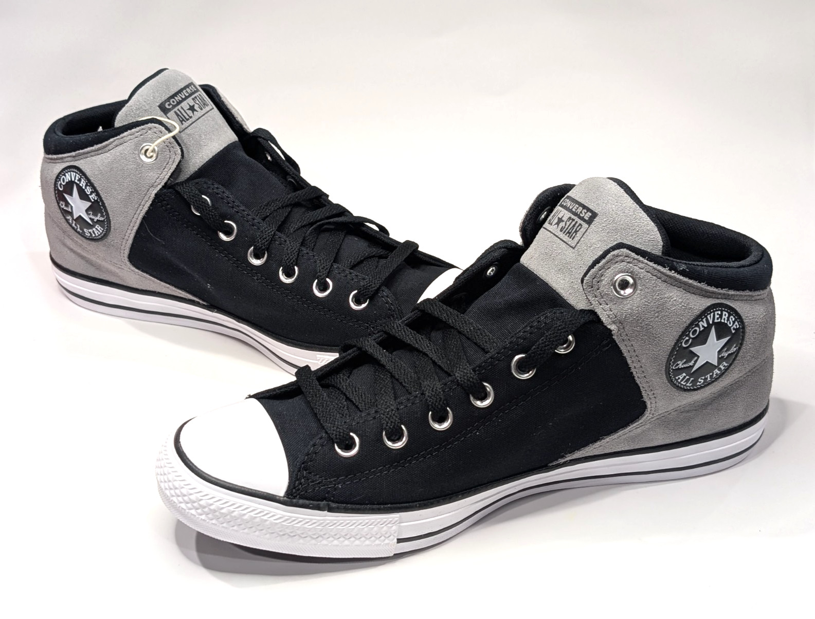 Converse CTAS High Street Grey/Black Men’s Mid Top Sneakers-Asst Sz NWB A16470C