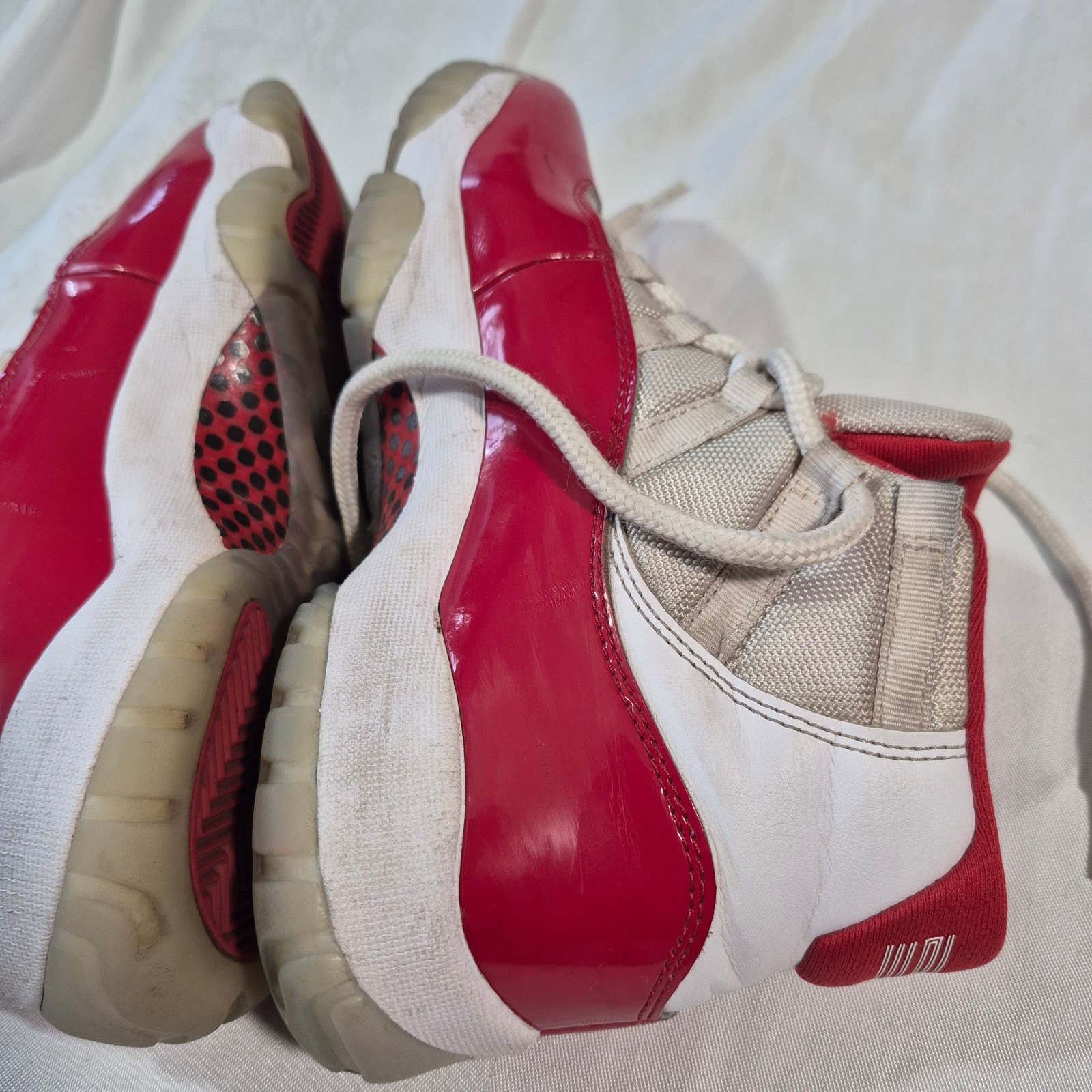 Jordan 11 Retro High Cherry 7.5 Sneakers