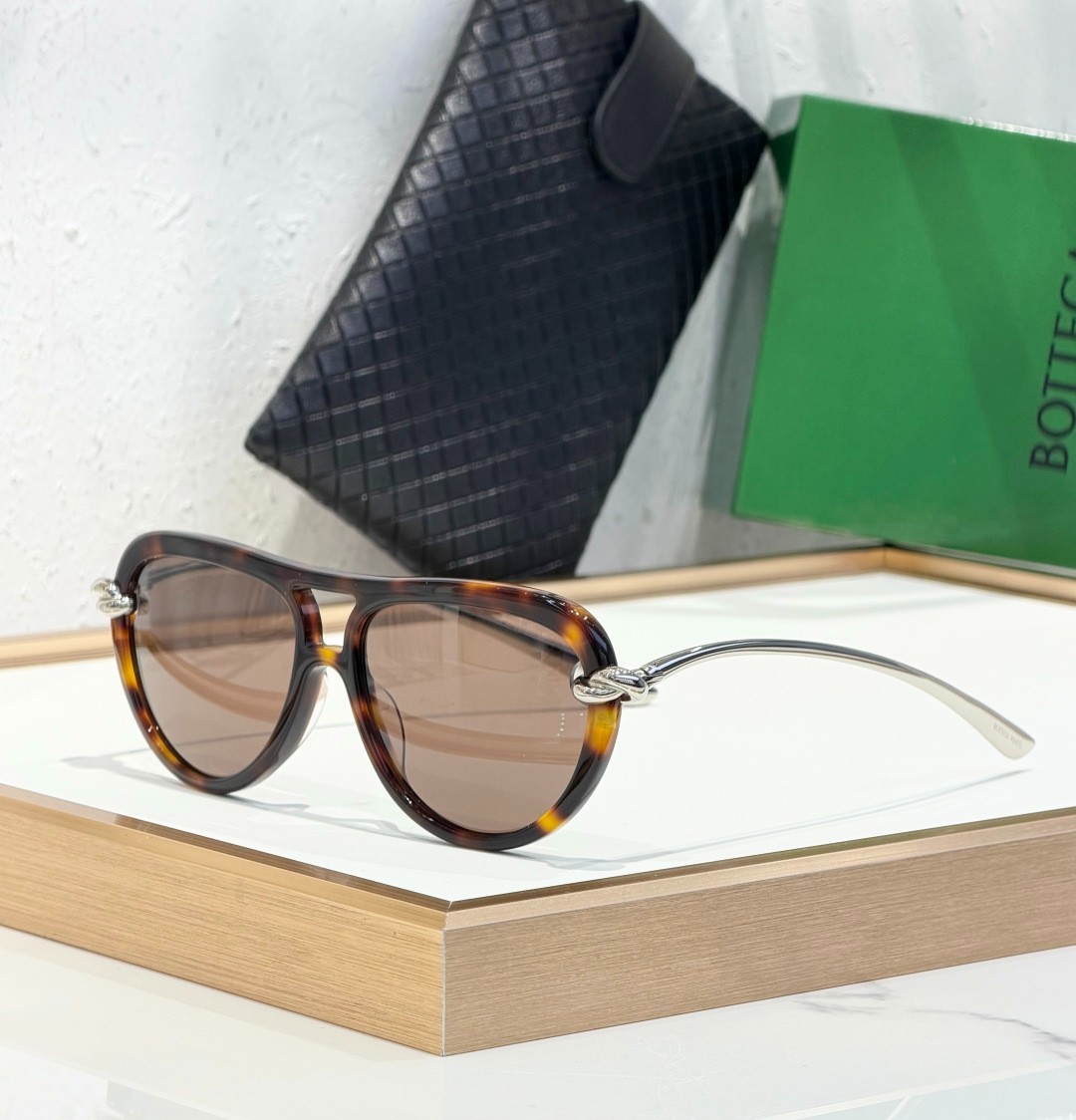 Bottega Veneta BV1418S Sunglasses SIZE：58口15-145