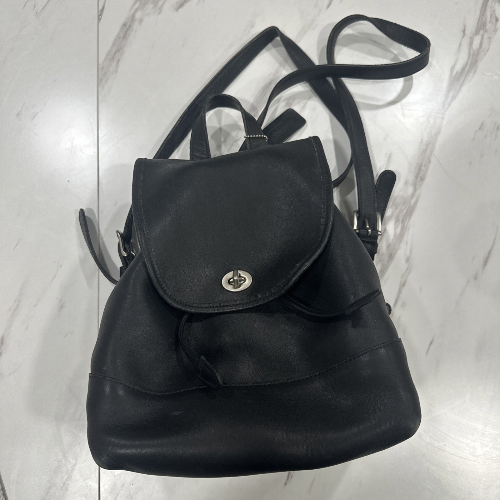 COACH Vintage 9791 Black Leather Backpack “The Daypack” Drawstring Turn-lock