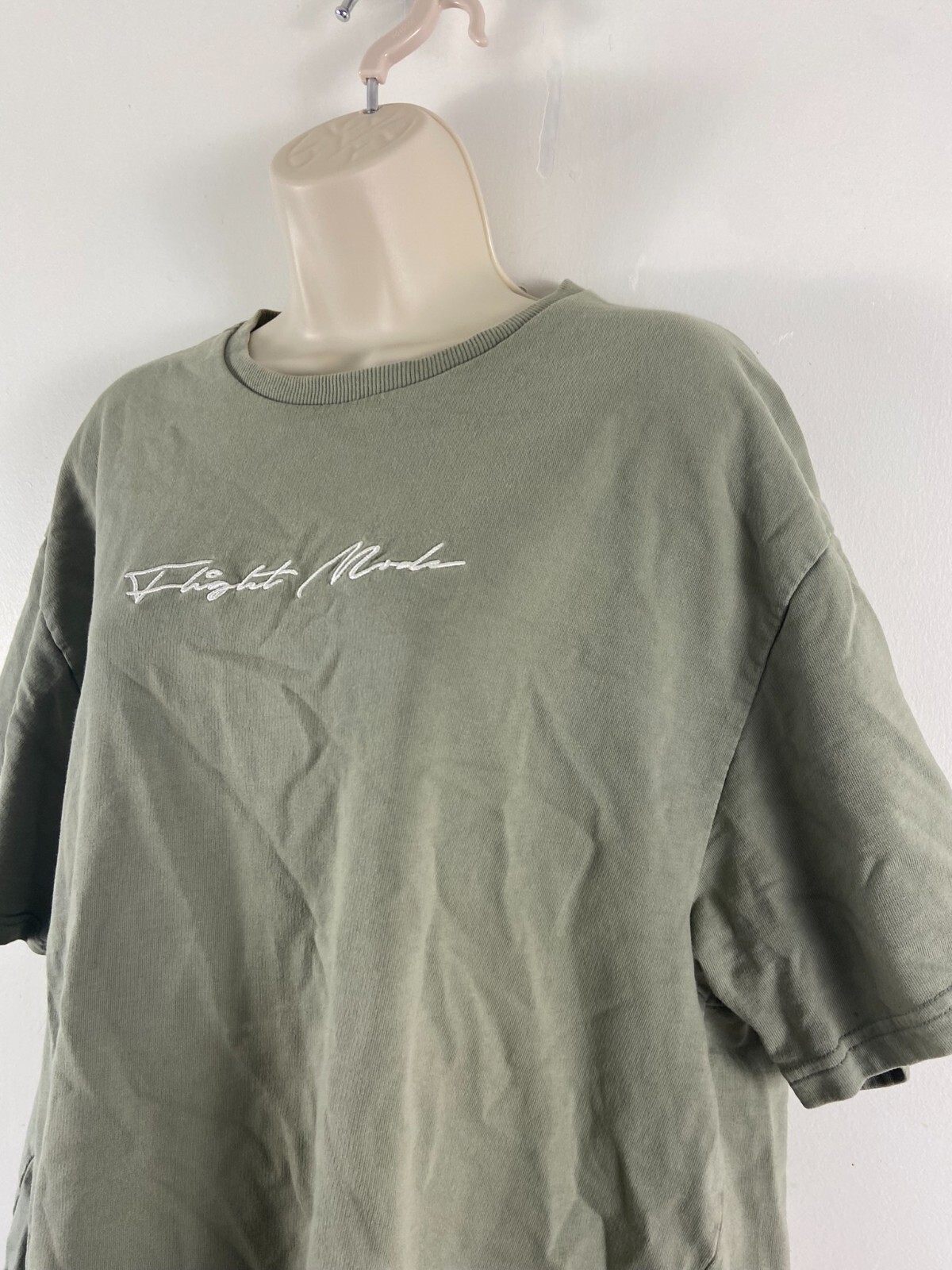 The couture club size Medium grey round neck short sleeve top