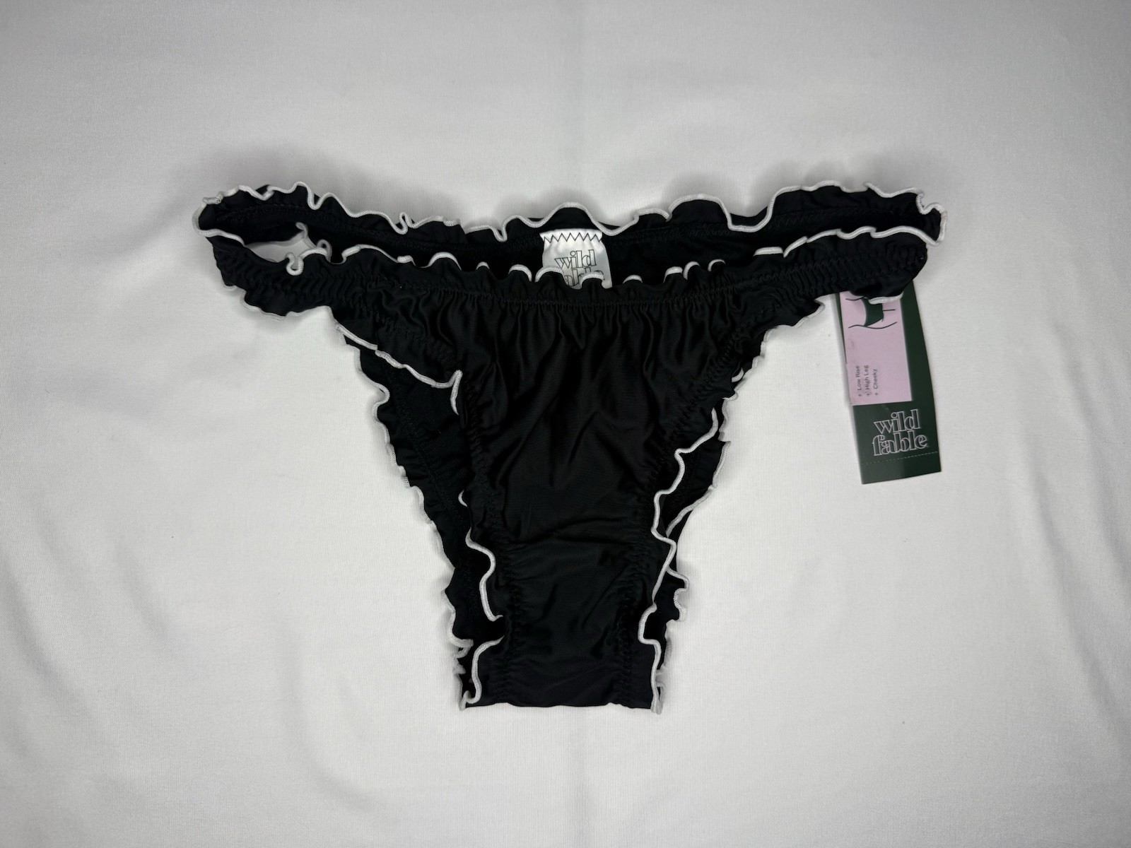 Wild Fable Women’s Black/White Solid Cheeky Panties XS Low Rise Ruffle Nylon