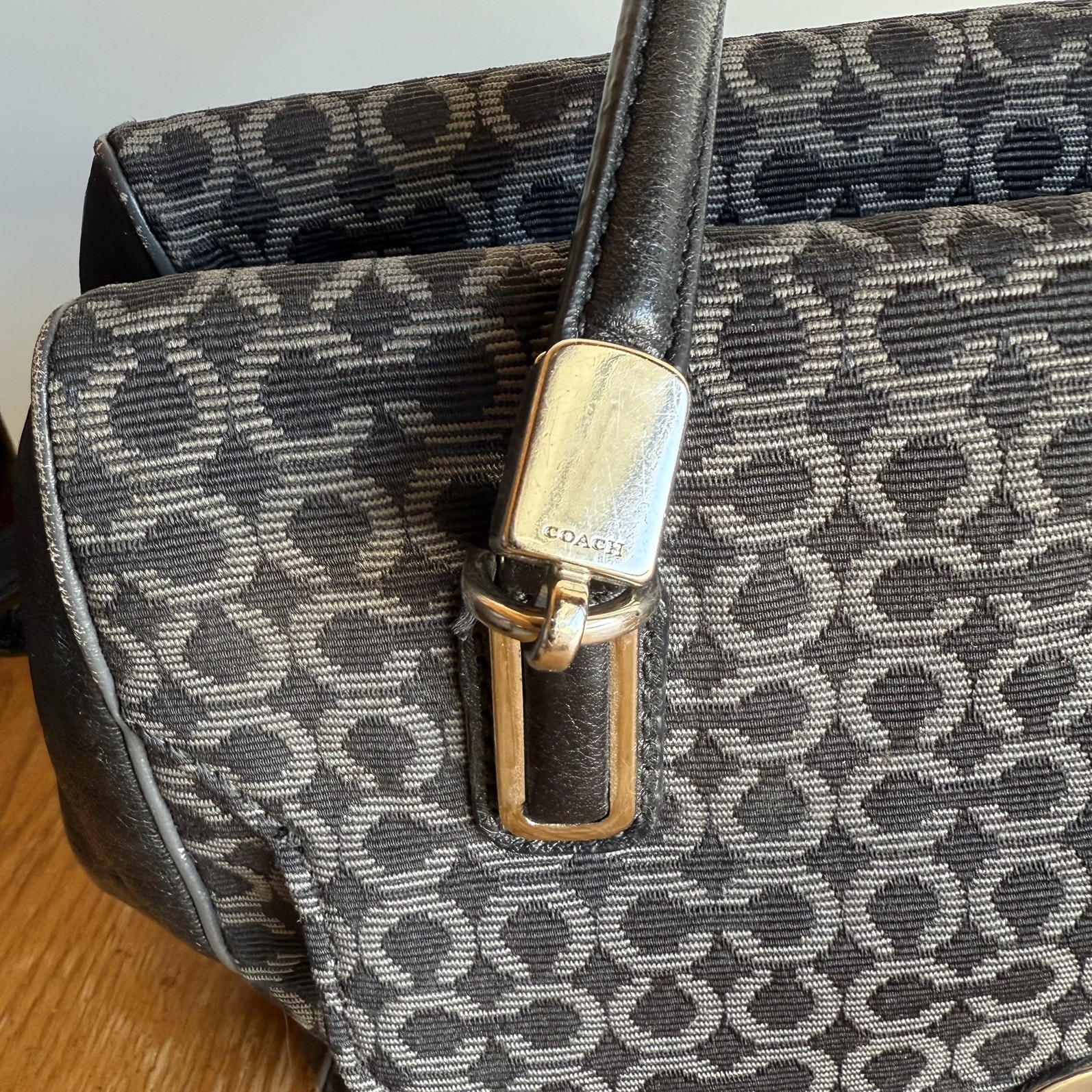 COACH Purse Madison Madeline Satchel/ Black and Grey 25215