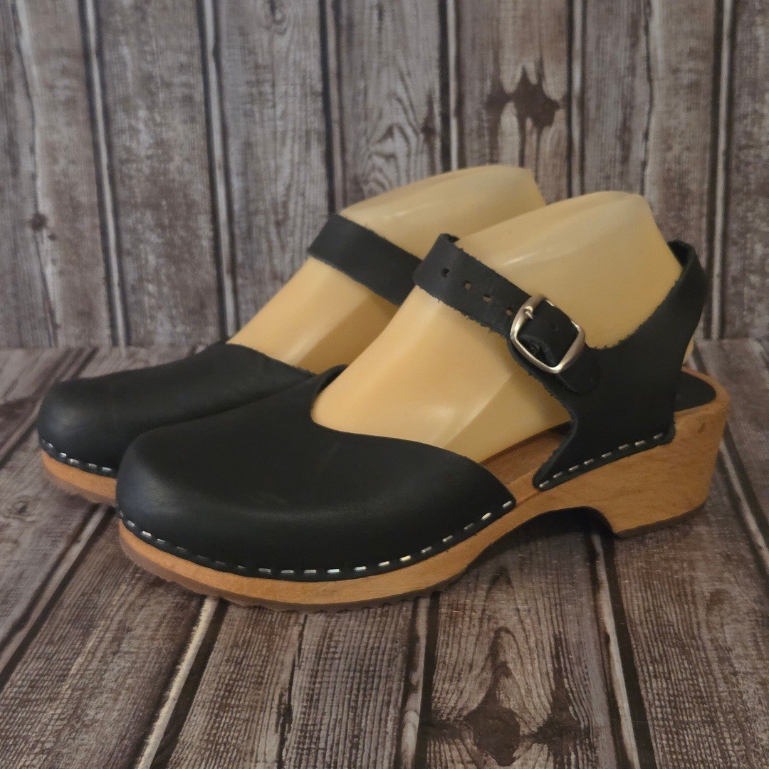 Sz 40 / 10 MIA Sweden Sofia Black Leather Wooden Clogs Sandals Shoes VGUC