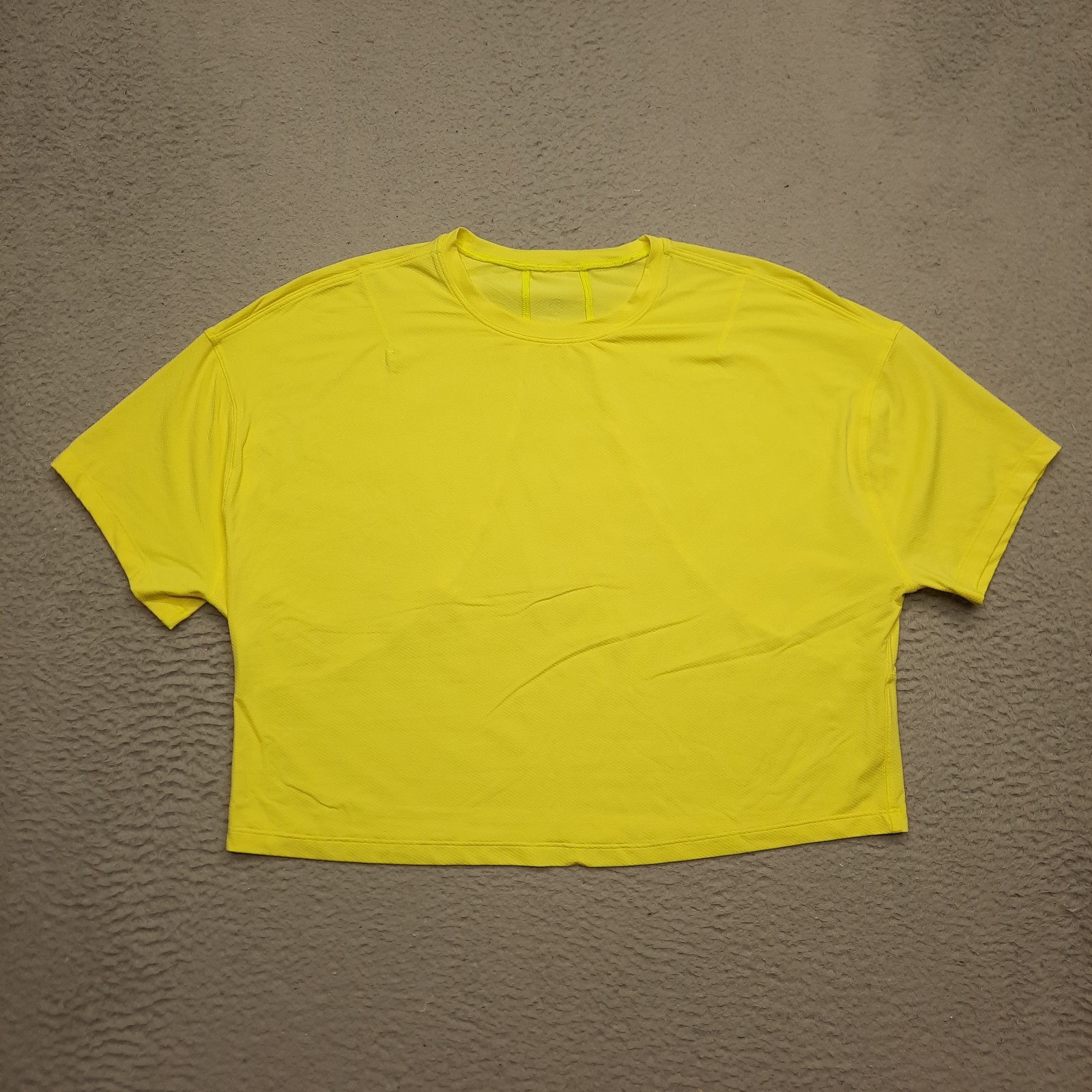Lululemon All Yours Shirt Women’s 6 Neon Green Abrasion Resistant Tee Oversized