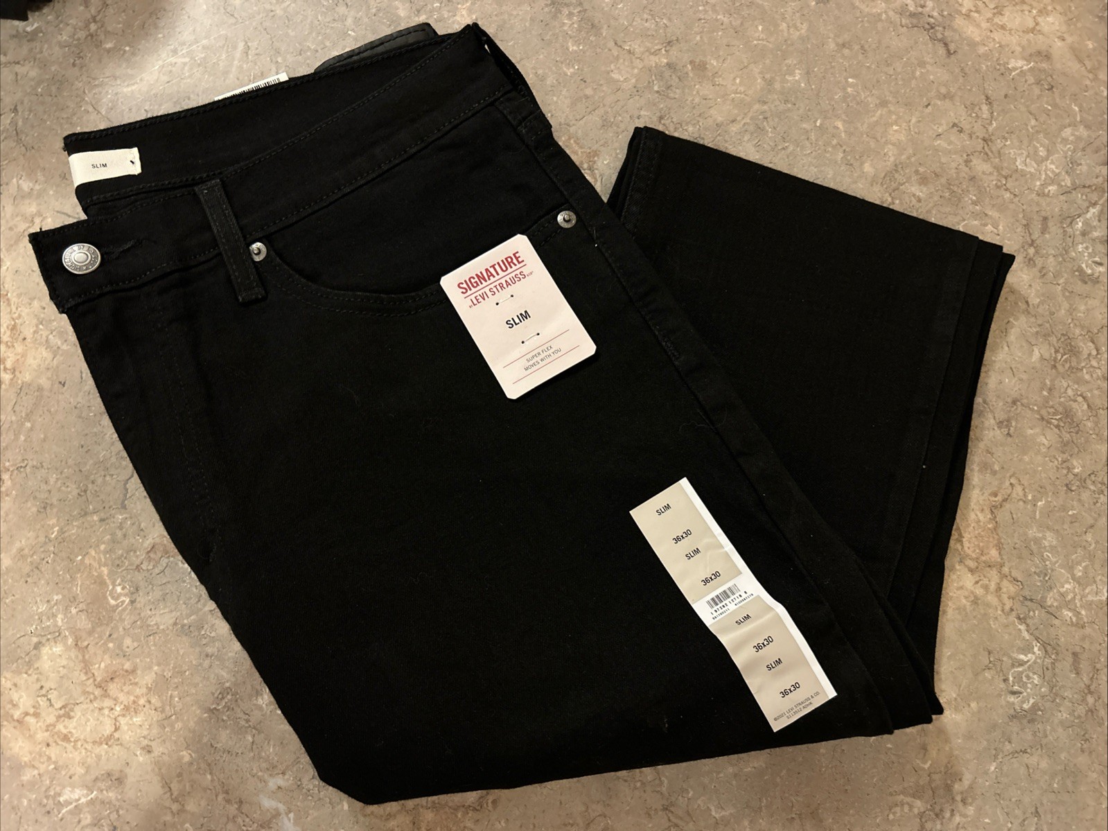 Signature Levi Strauss Slim Men’s 36×30 Black Denim Jeans , New With Tags