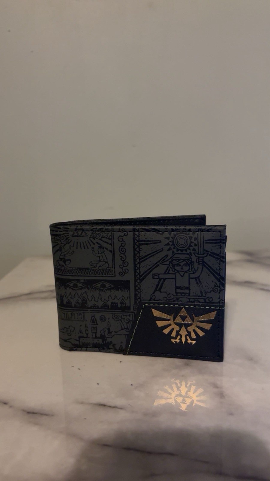 Men’s BIFOLD The Legend of Zelda Wallet Blk/ W Gold Logo Design