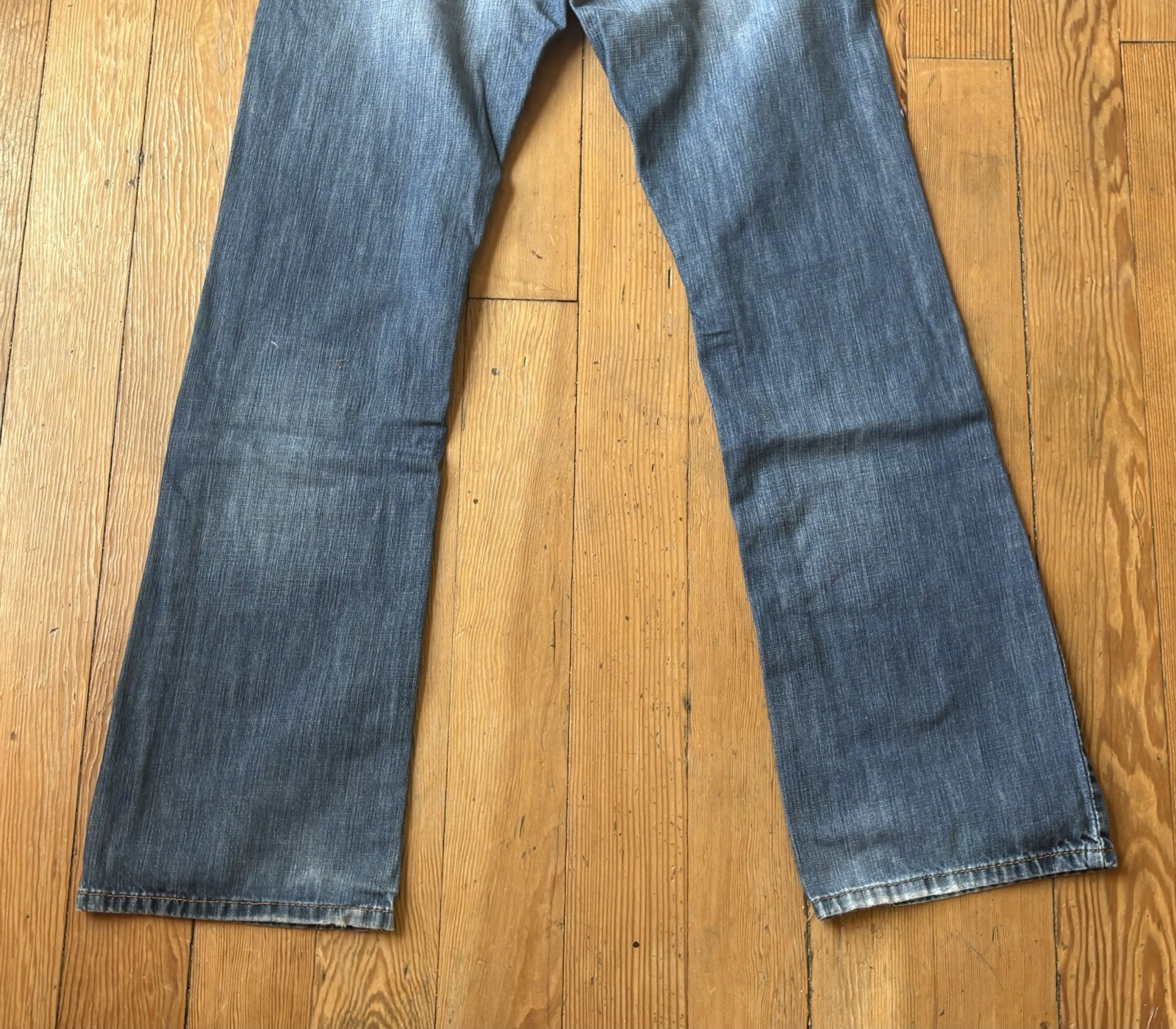 Levi’s 527 Slim Boot Cut Jeans Dark Wash Non Stretch 29×32, Measures 30×32