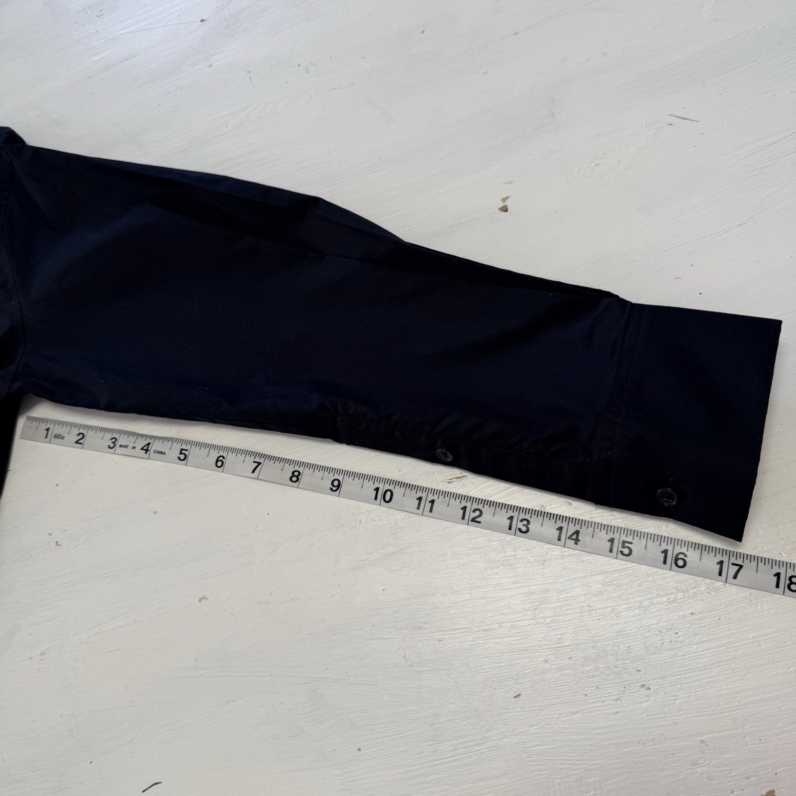 Gianni Bini Black Cotton Button Front Cropped Twist Shirt Sharp Fitted S