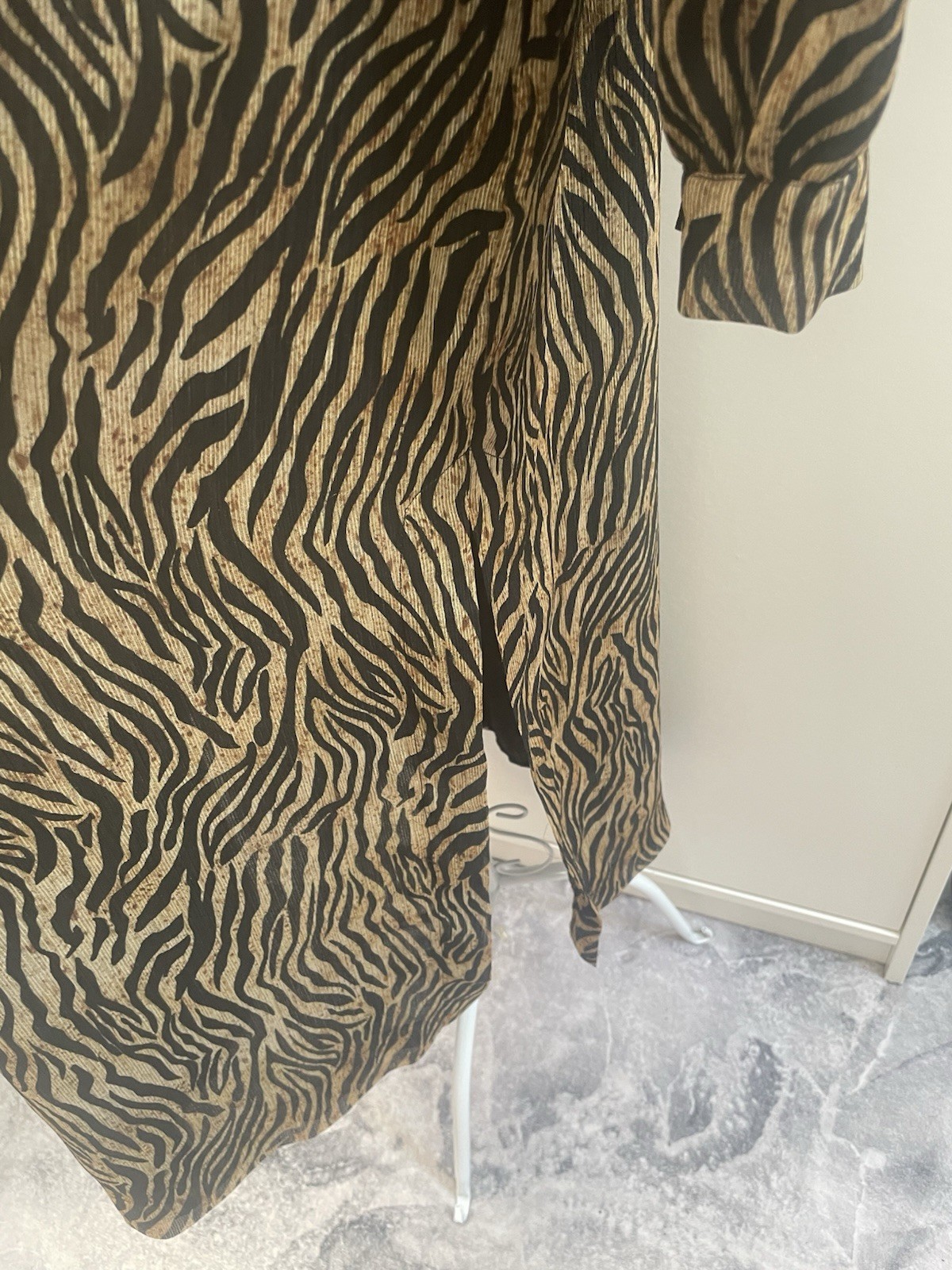 Nanushka Oasis Tiger Print Wrap Midi Dress Size S SS18 Animal BNWT Made Hungary