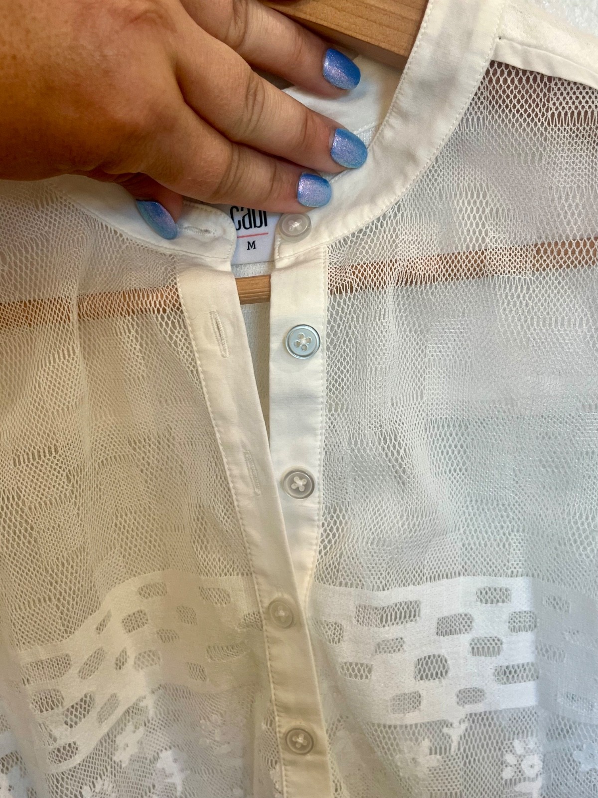 CAbi #5201 Prudence White Lace Mesh Sleeveless Tank Top Blouse Size Medium