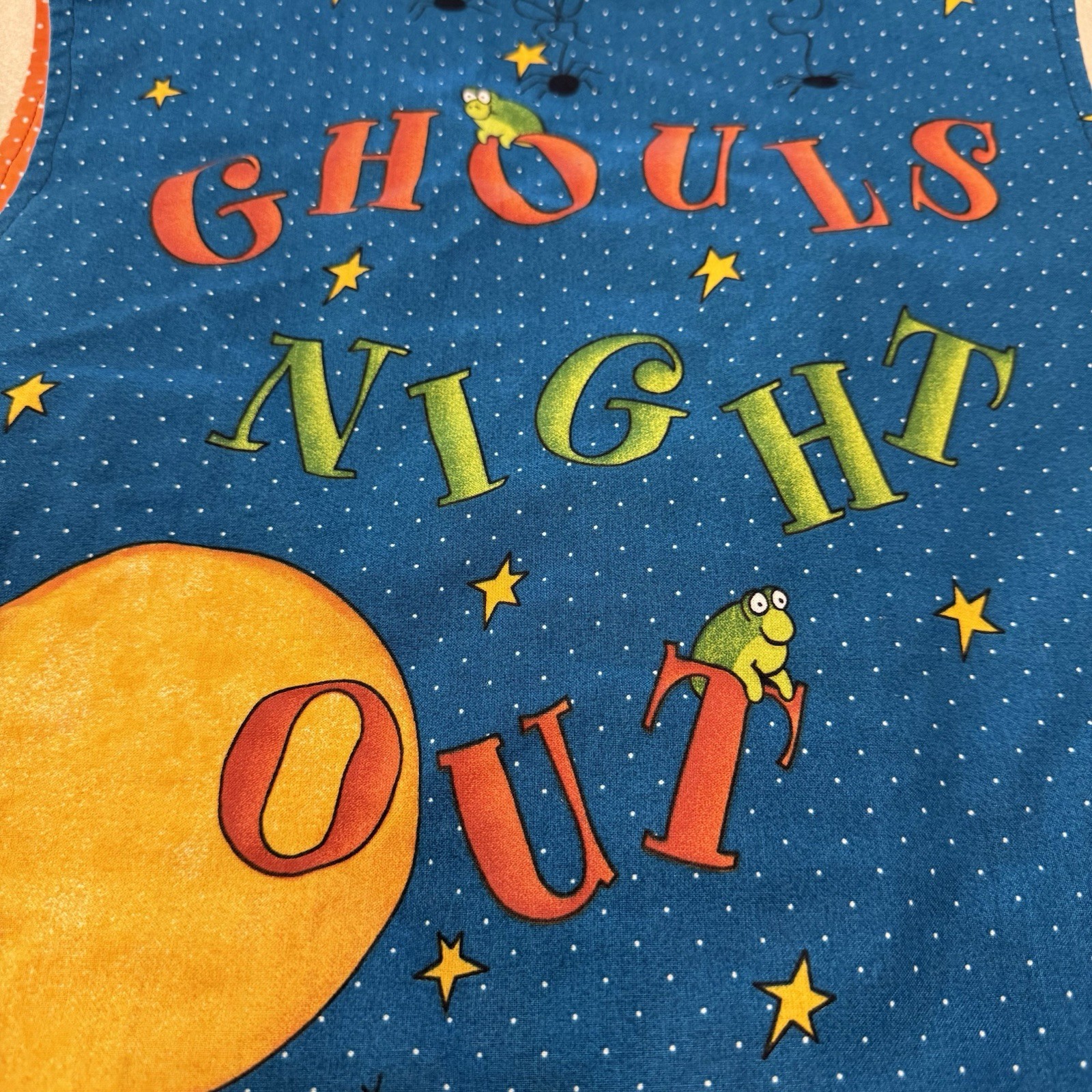 VTG Halloween Vest & Pin Homemade Ghouls Night Out Ghosts Pumpkins See Pics Size
