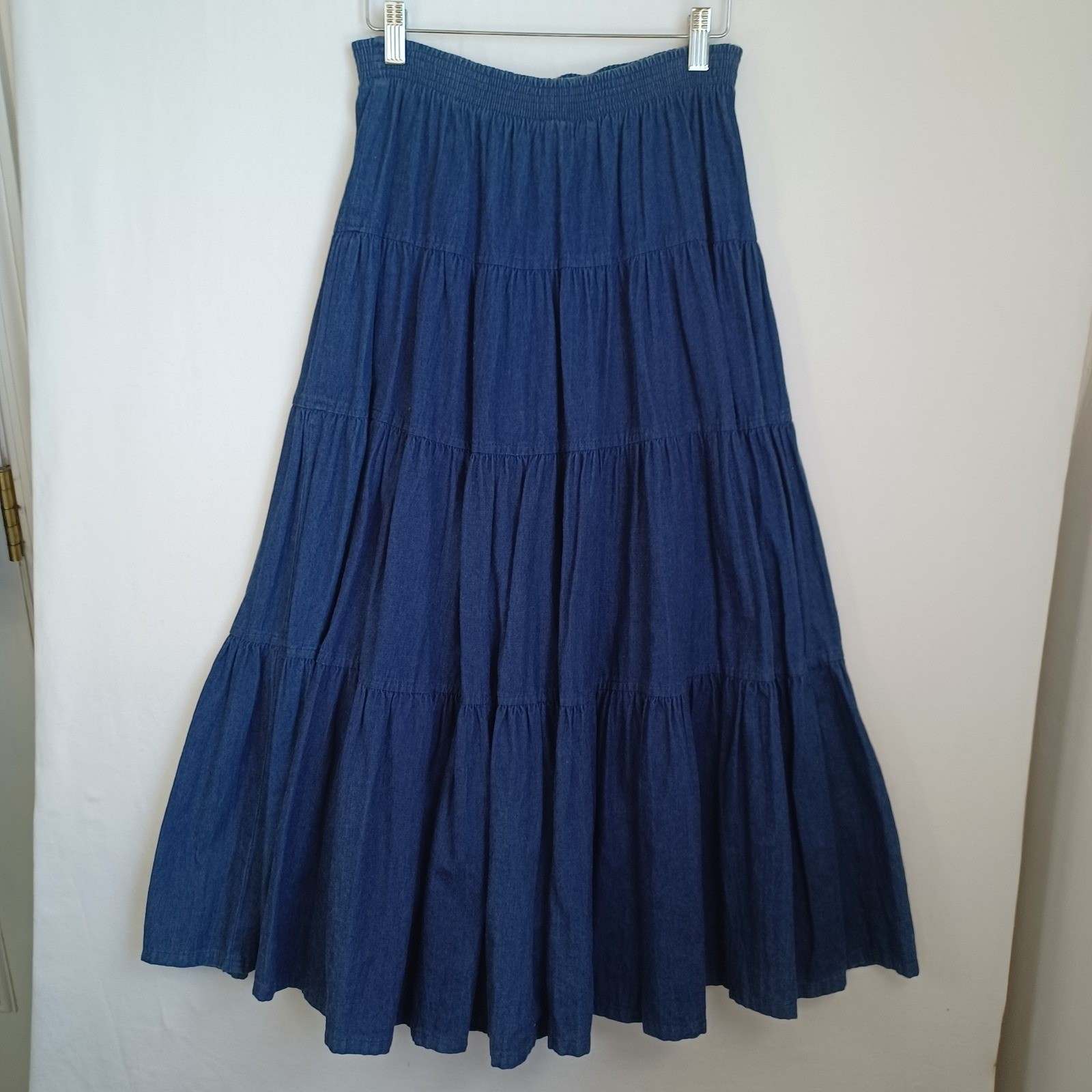 Willowbend Blue Denim Tiered Maxi Skirt Elastic Waist Made in USA Vintage Small